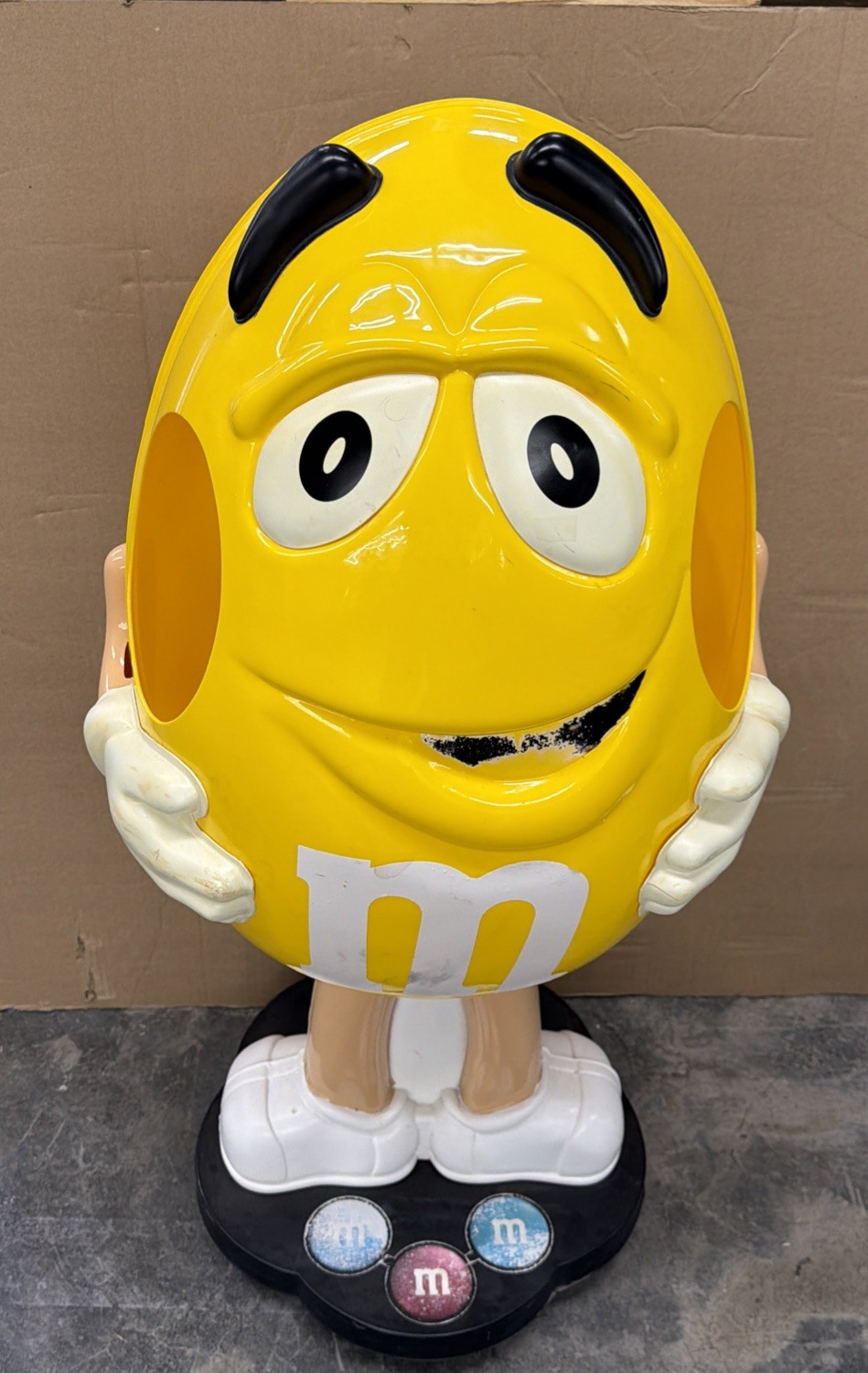 Vintage M&M’s Yellow Character 41” Store Display Advertising Figure Mars Vintage M&M’s Yellow Character 41” Store Display Advertising Figure Mars