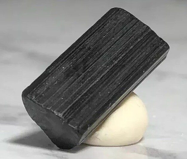 Raw Crystal Natural Rough Black Tourmaline Chakra Heart Energy Healing Stone Gem Raw Crystal Natural Rough Black Tourmaline Chakra Heart Energy Healing Stone Gem