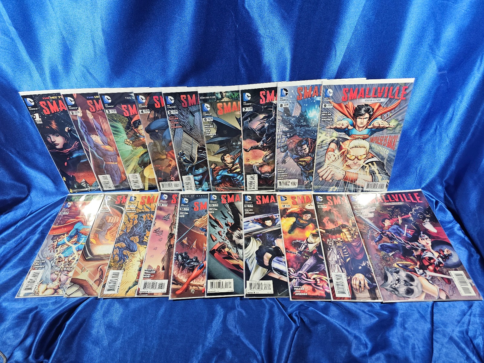 Smallville Season 11 DC Comic 2012-2014 Complete Series Set 1-19 Smallville Season 11 DC Comic 2012-2014 Complete Series Set 1-19