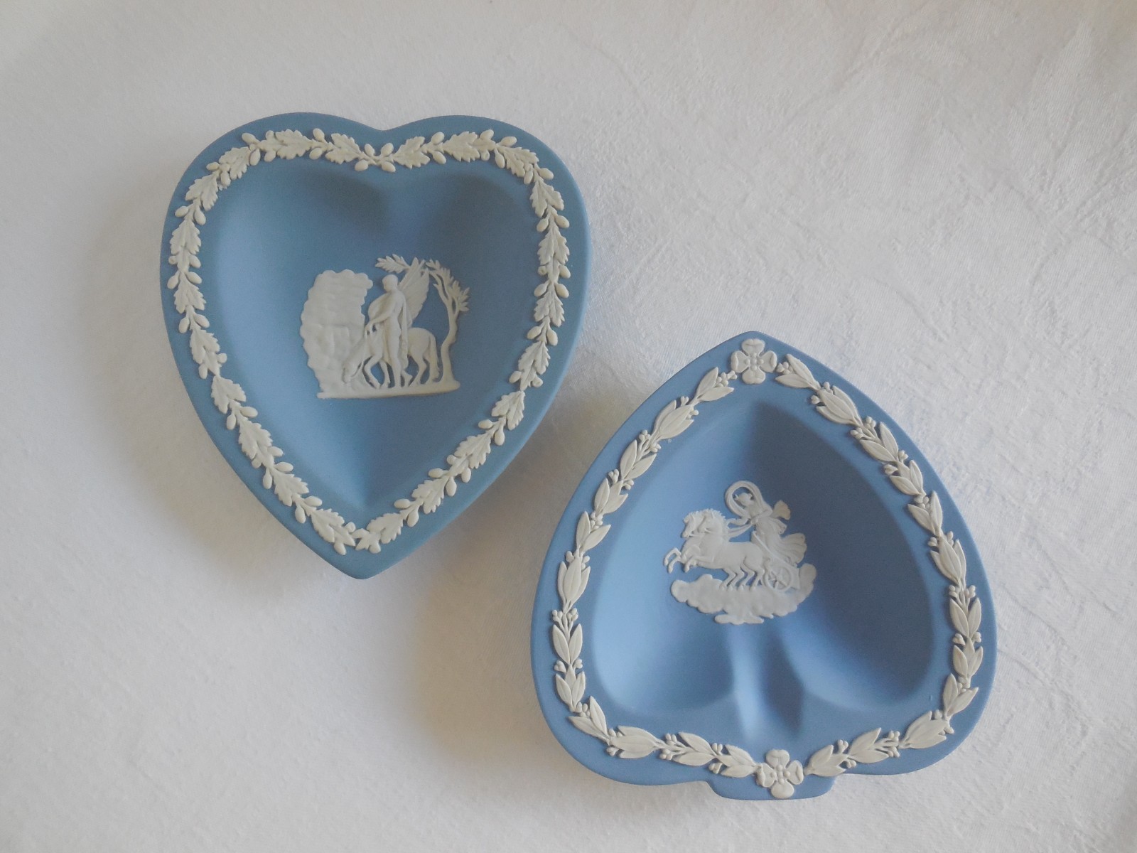 Two Blue Wedgwood Jasperware Heart and Spade Trays Aurora & Pegasus Two Blue Wedgwood Jasperware Heart and Spade Trays Aurora & Pegasus