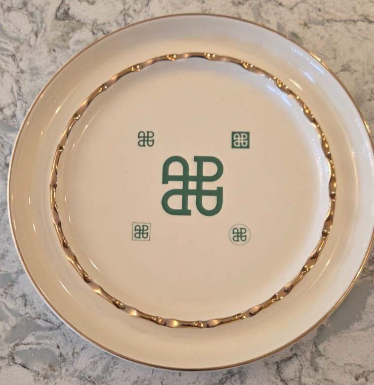 Vintage Peoples Bank Porcelain Ashtray Cedar Rapids Iowa Green & Gold Rim 9\ Vintage Peoples Bank Porcelain Ashtray Cedar Rapids Iowa Green & Gold Rim 9\