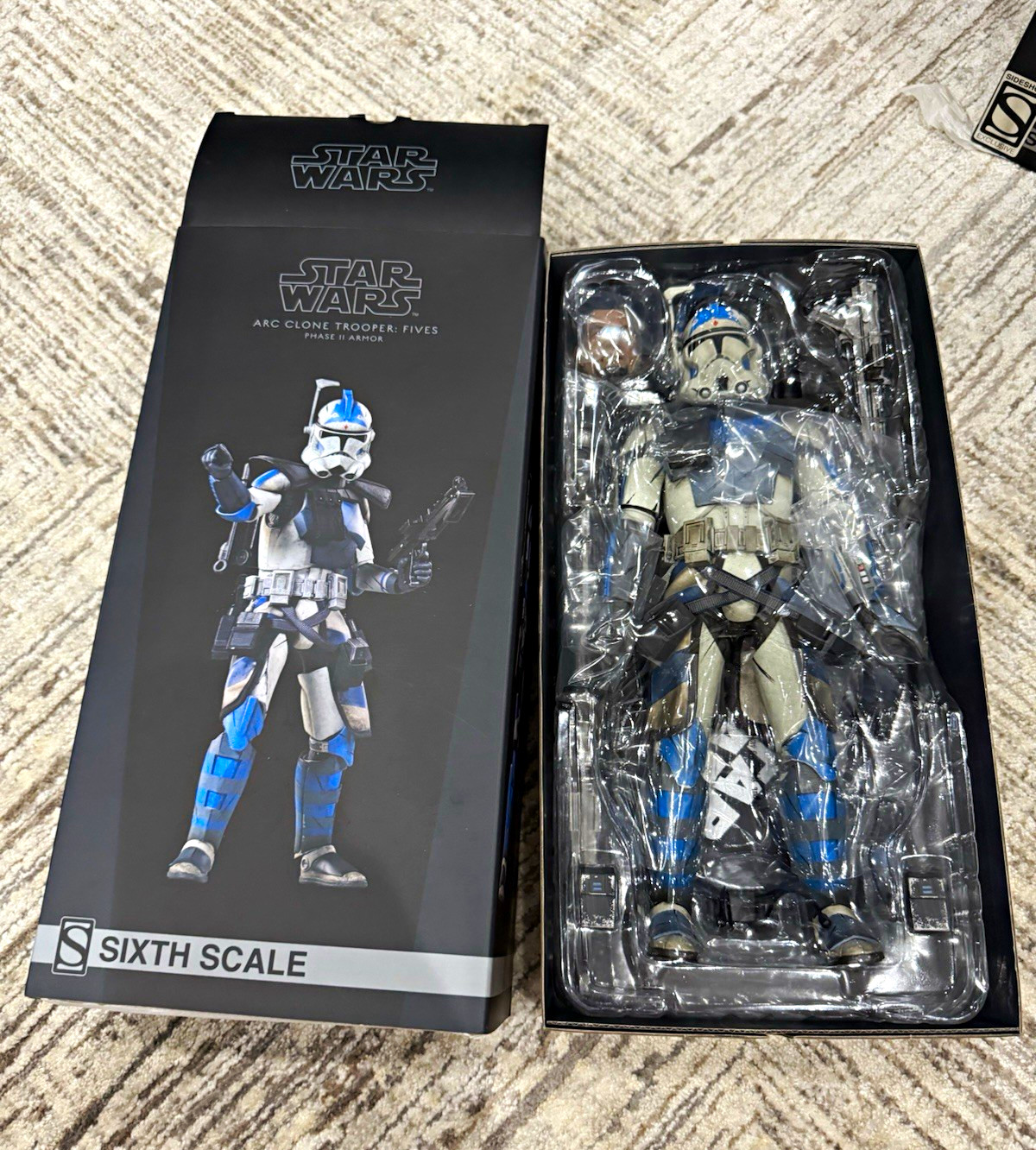 Sideshow Star Wars ARC Clone Trooper Fives Sixth Scale Figure Sideshow Star Wars ARC Clone Trooper Fives Sixth Scale Figure