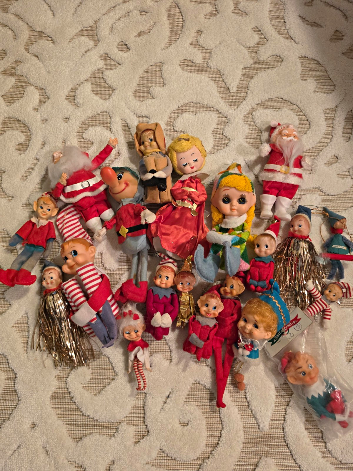 VINTAGE KNEE HUGGER PIXIE ELVES JAPAN LOT OF 20 VINTAGE KNEE HUGGER PIXIE ELVES JAPAN LOT OF 20
