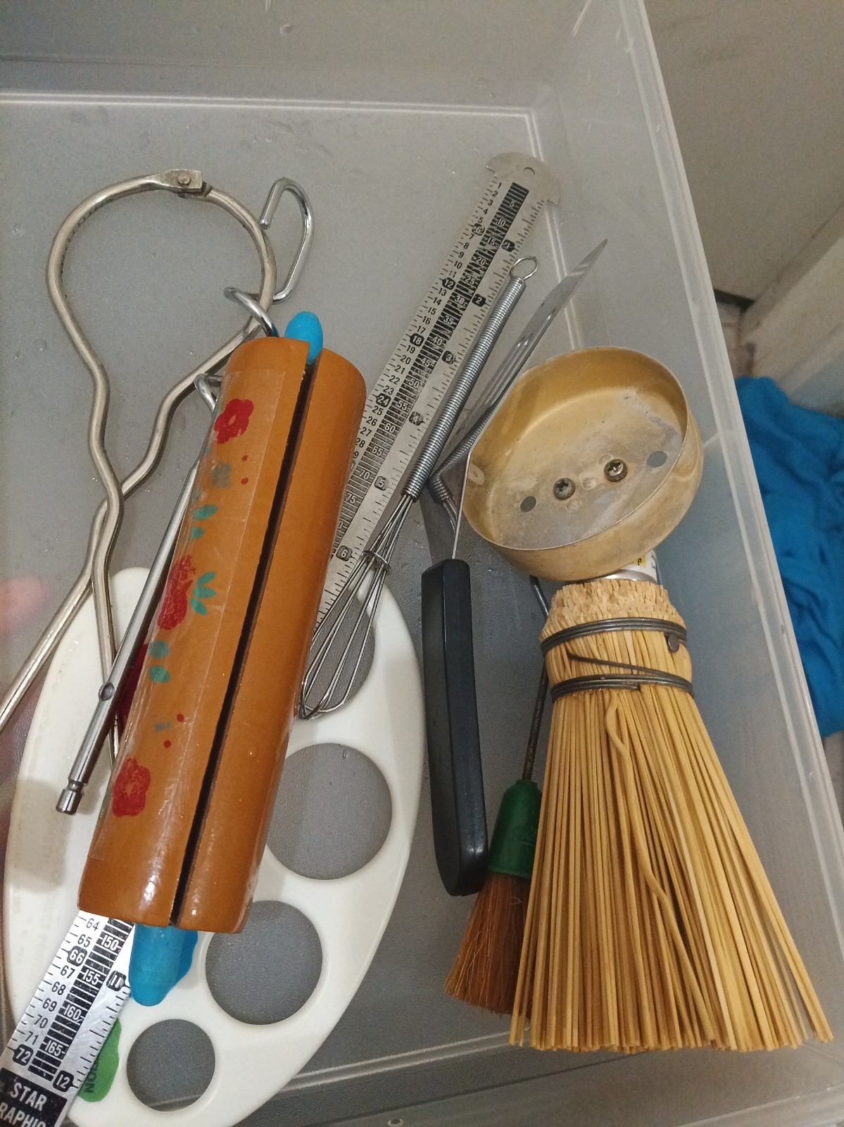 Vintage MCM Retro Kitchen Utensil/Gadget Lot Vintage MCM Retro Kitchen Utensil/Gadget Lot