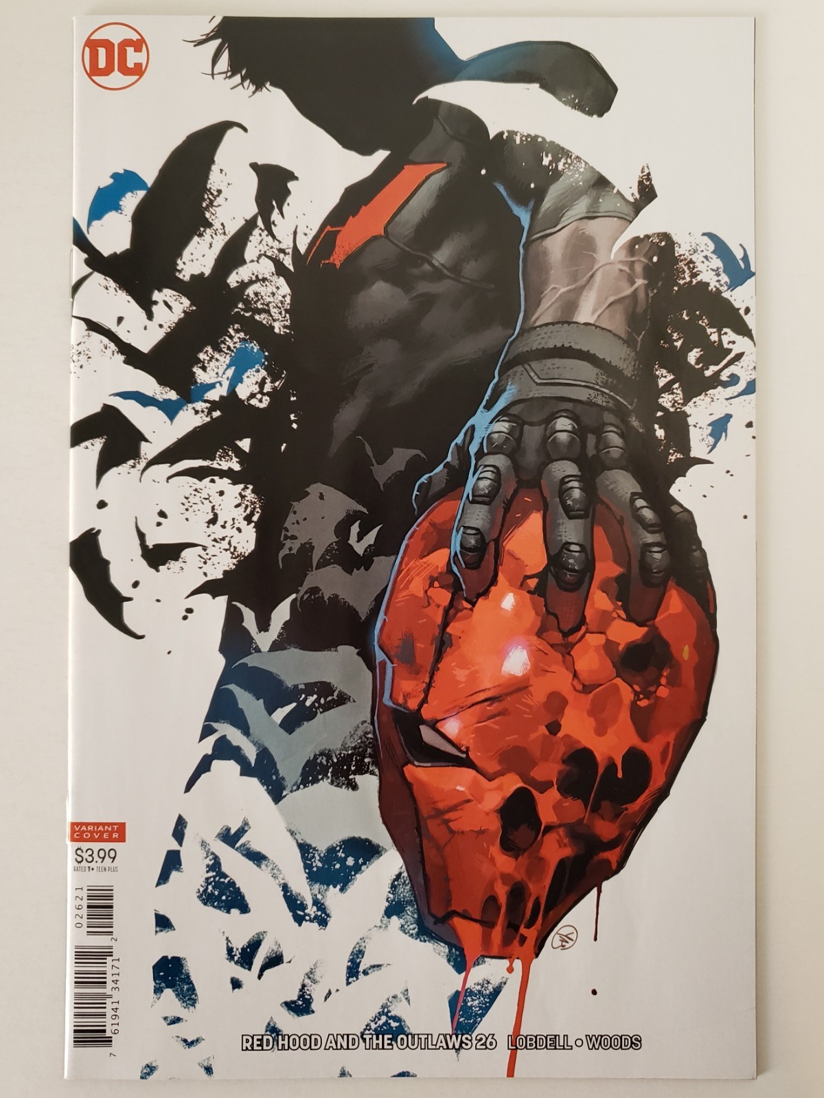Red Hood and the Outlaws #26 (NM/NM+ or 9.4/9.6) -Yasmine Putri Variant -2018 DC