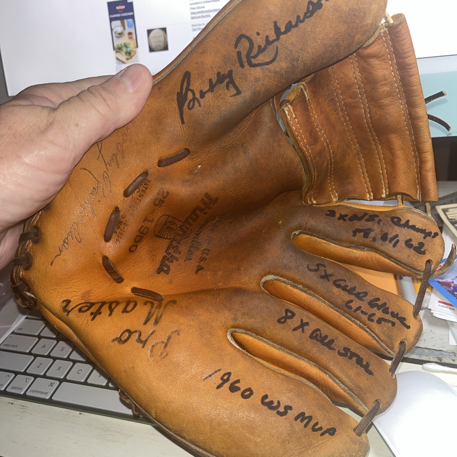 Bobby Richardson New York Yankees Signed Stat Hiswatha Glove Bobby Richardson New York Yankees Signed Stat Hiswatha Glove