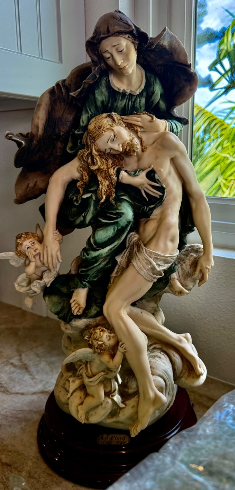 giuseppe armani large RARE limited edition figurines giuseppe armani large RARE limited edition figurines