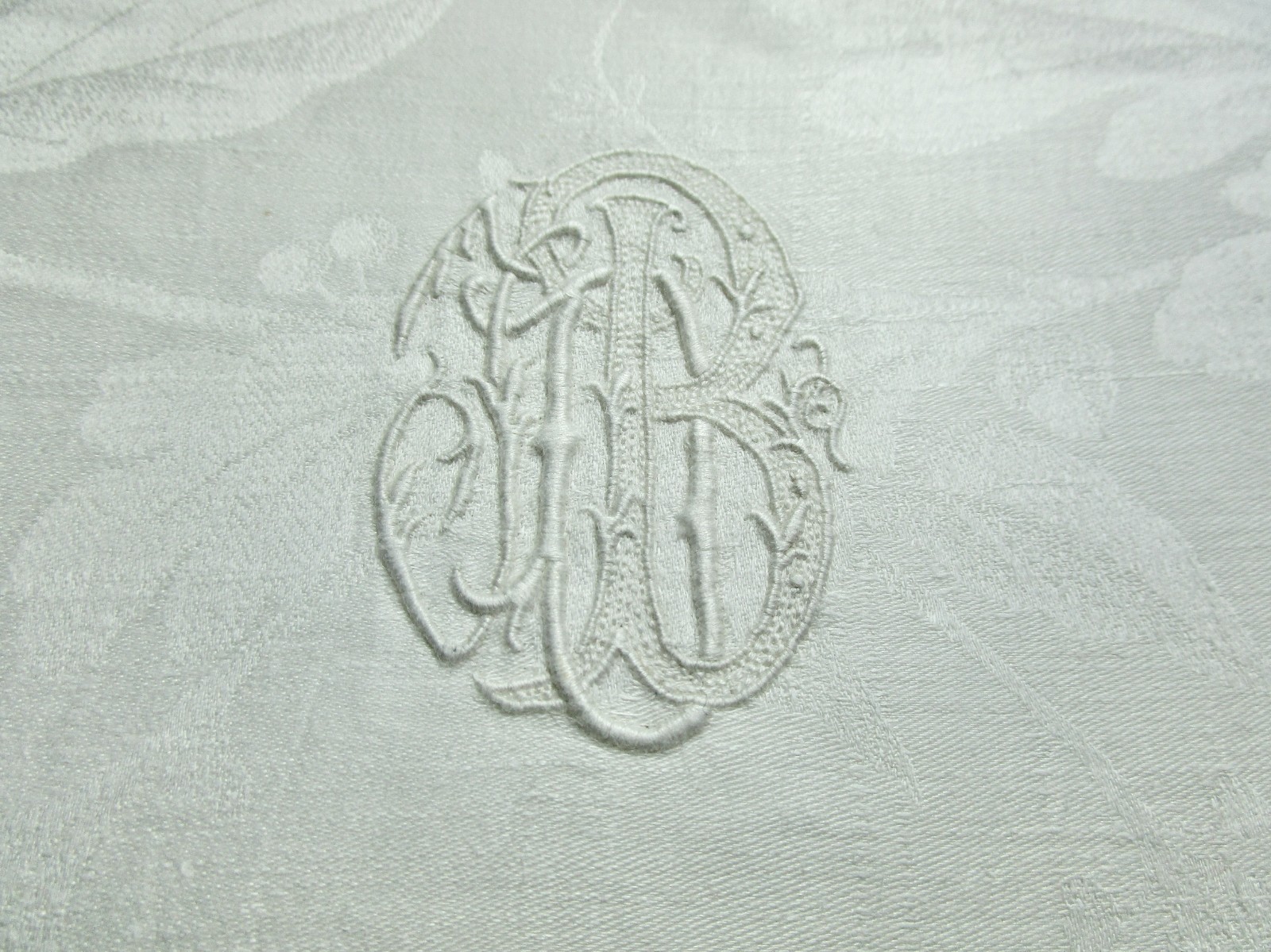 6 Large Antique Irish Linen Damask Napkins 28\ 6 Large Antique Irish Linen Damask Napkins 28\
