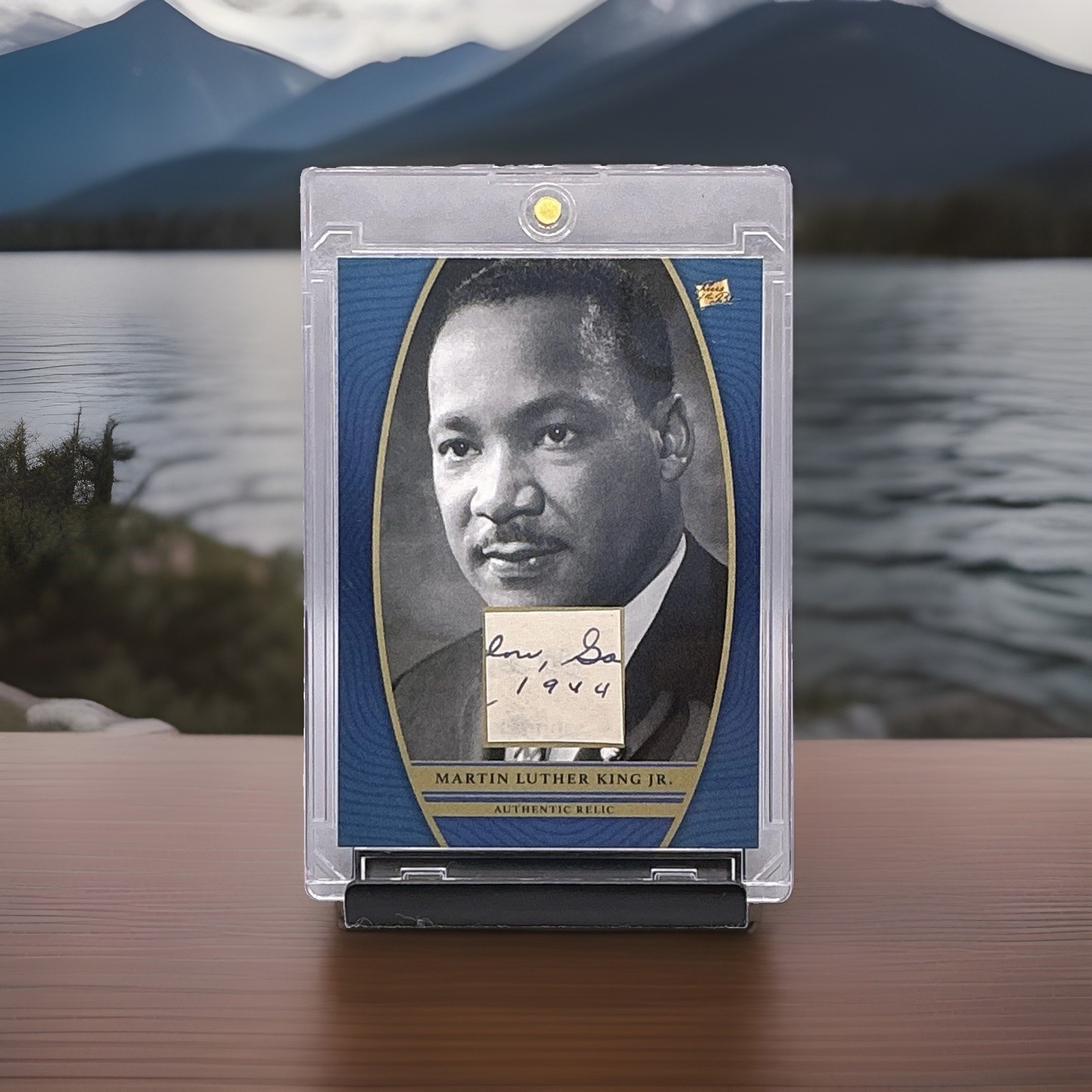 2024 Pieces Of The Past One Time Series Martin Luther King Jr. Handwritten Relic 2024 Pieces Of The Past One Time Series Martin Luther King Jr. Handwritten Relic