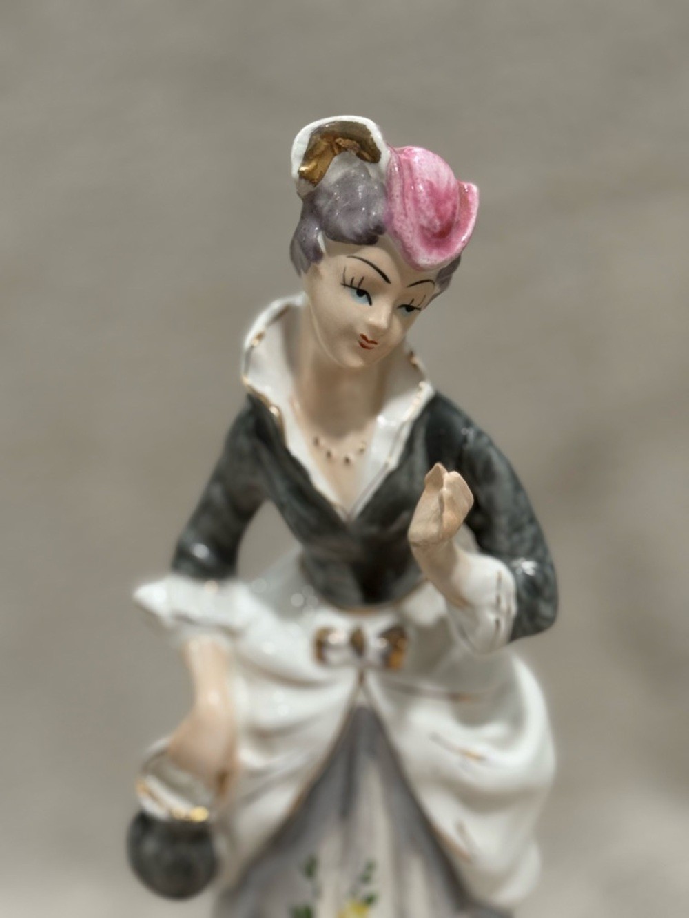 Vintage Hand-Painted Porcelain Lady Figurine Made in Japan Vintage Hand-Painted Porcelain Lady Figurine Made in Japan