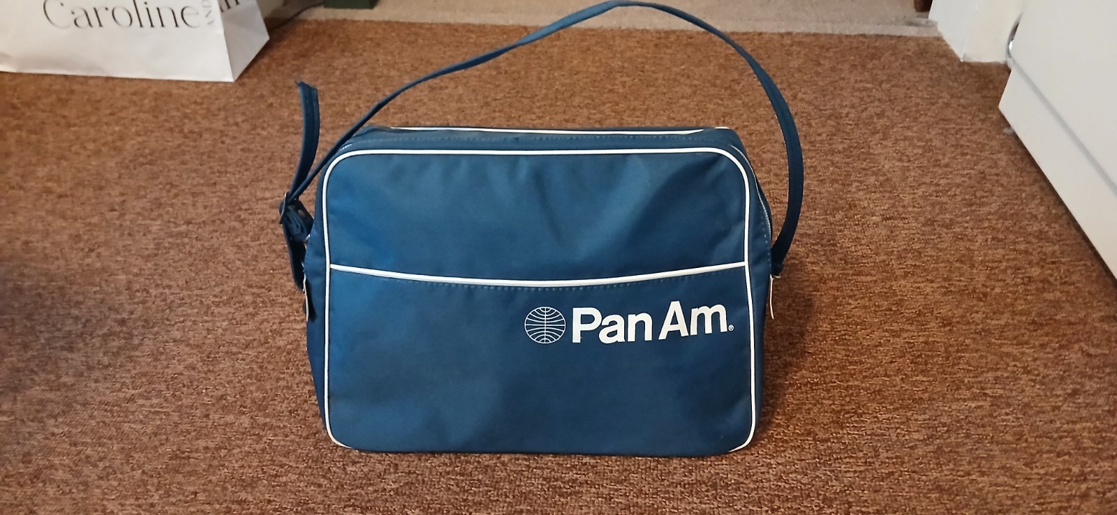 Vintage ORIGINAL PAN AM CANVAS Flight Bag Nice Clean Airlines Collectible Vintage ORIGINAL PAN AM CANVAS Flight Bag Nice Clean Airlines Collectible