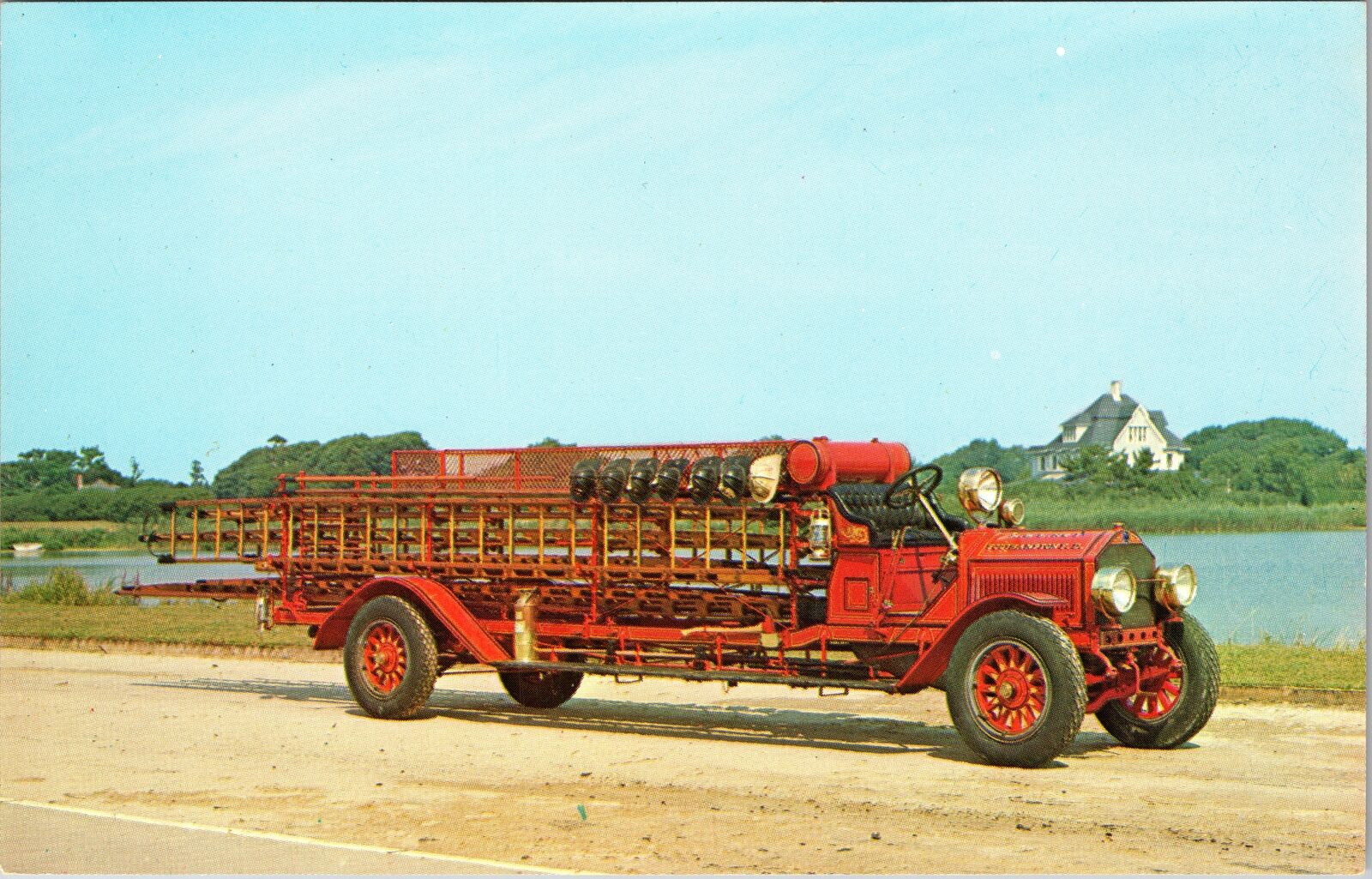 American-La France, Fire Truck, Cars, Transport, Vintage Postcard