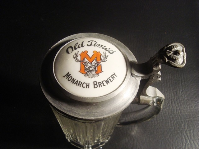 Circa 1910 Old Times Beer Monarch Brewery Porcelain Insert Stein, Chicago Circa 1910 Old Times Beer Monarch Brewery Porcelain Insert Stein, Chicago