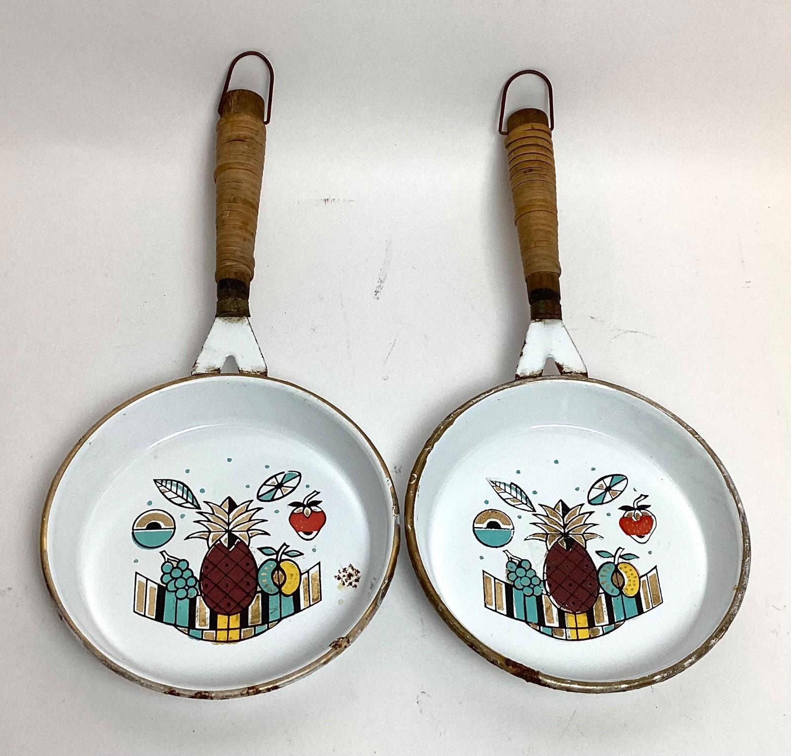Lot of 2 Vintage George Briard Ambrossia Patten Wall Decorative Pans Lot of 2 Vintage George Briard Ambrossia Patten Wall Decorative Pans