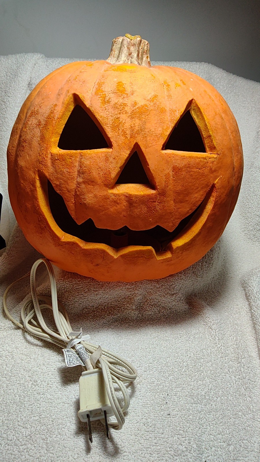 VTG 1993 Trendmasters Light Up Pumpkin Jack O Lantern Halloween Foam Mold 9 VTG 1993 Trendmasters Light Up Pumpkin Jack O Lantern Halloween Foam Mold 9