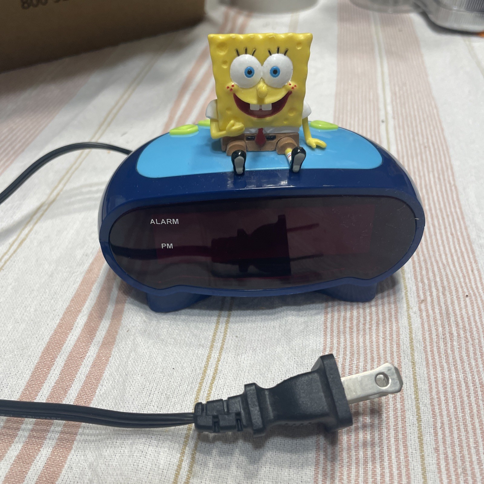 Spongebob Squarepants Vintage 2003 LED Alarm Clock - TESTED and WORKING