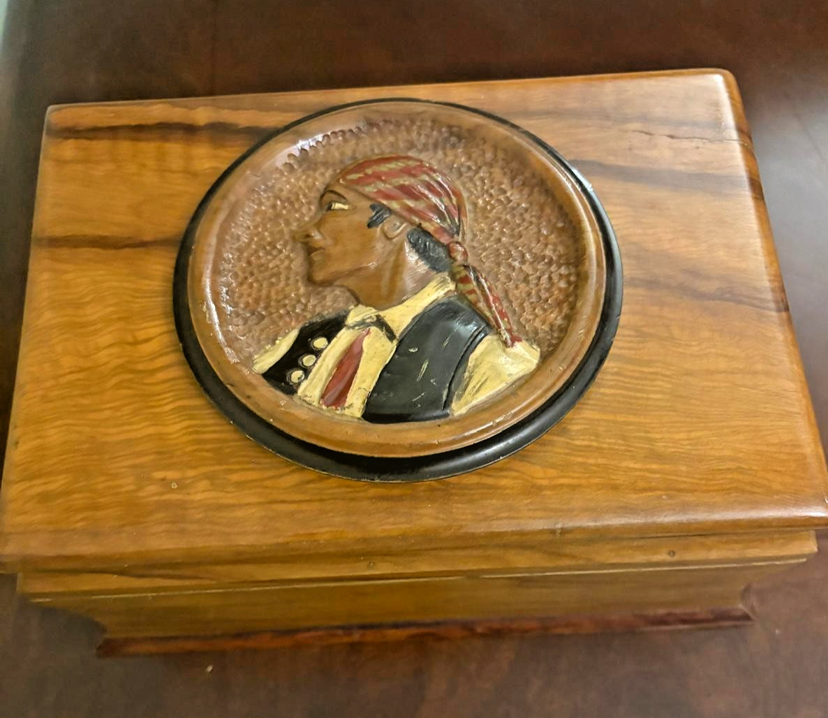 Vintage French hand-carved olive wood box for storing jewelry. cigar etc. Vintage French hand-carved olive wood box for storing jewelry. cigar etc.