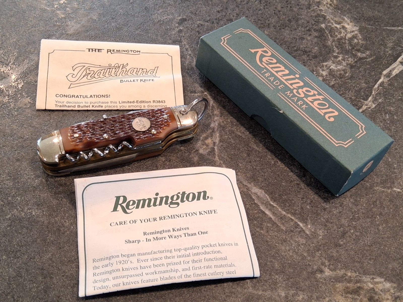 1996 Remington UMC Trailhand Bullet Pocket Knife Camping R3843 + Box