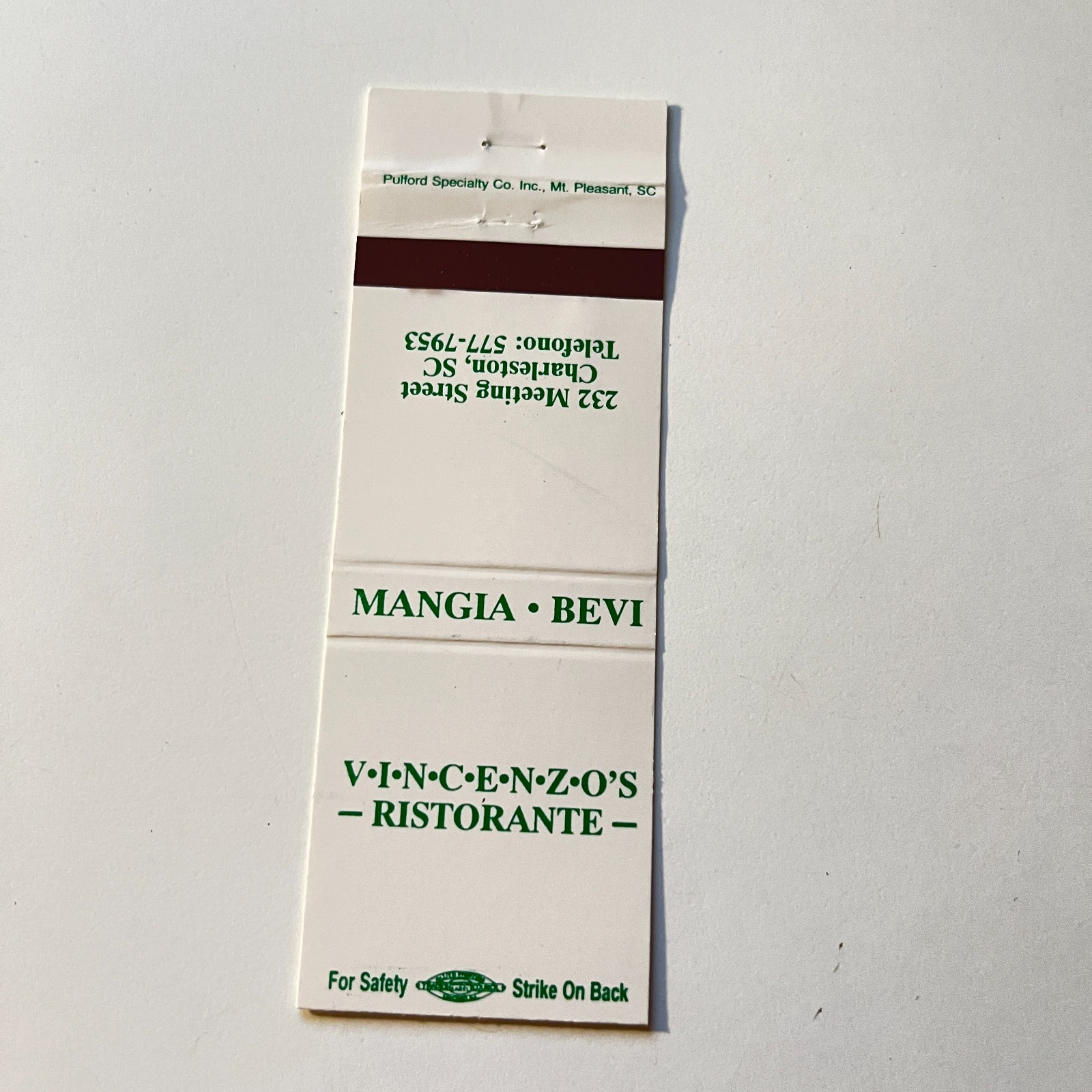 Vincenzo\'s Ristorante Meeting St Charleston SC Vintage Matchbook Cover 4MB108-5 Vincenzo\'s Ristorante Meeting St Charleston SC Vintage Matchbook Cover 4MB108-5