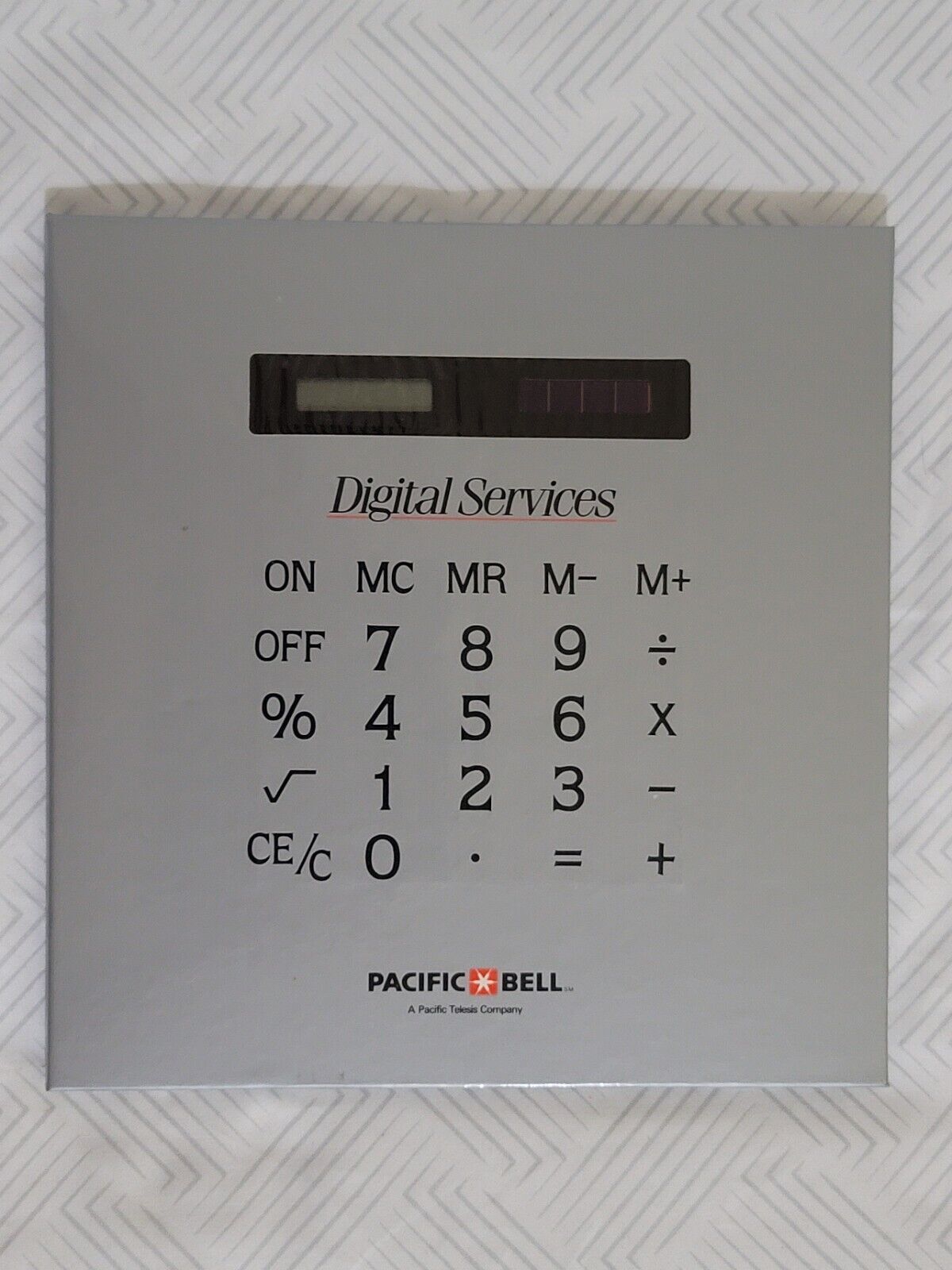 Vtg. 1997 Pacific Bell Digital Services Hardcover Brochure With Solar Calculator