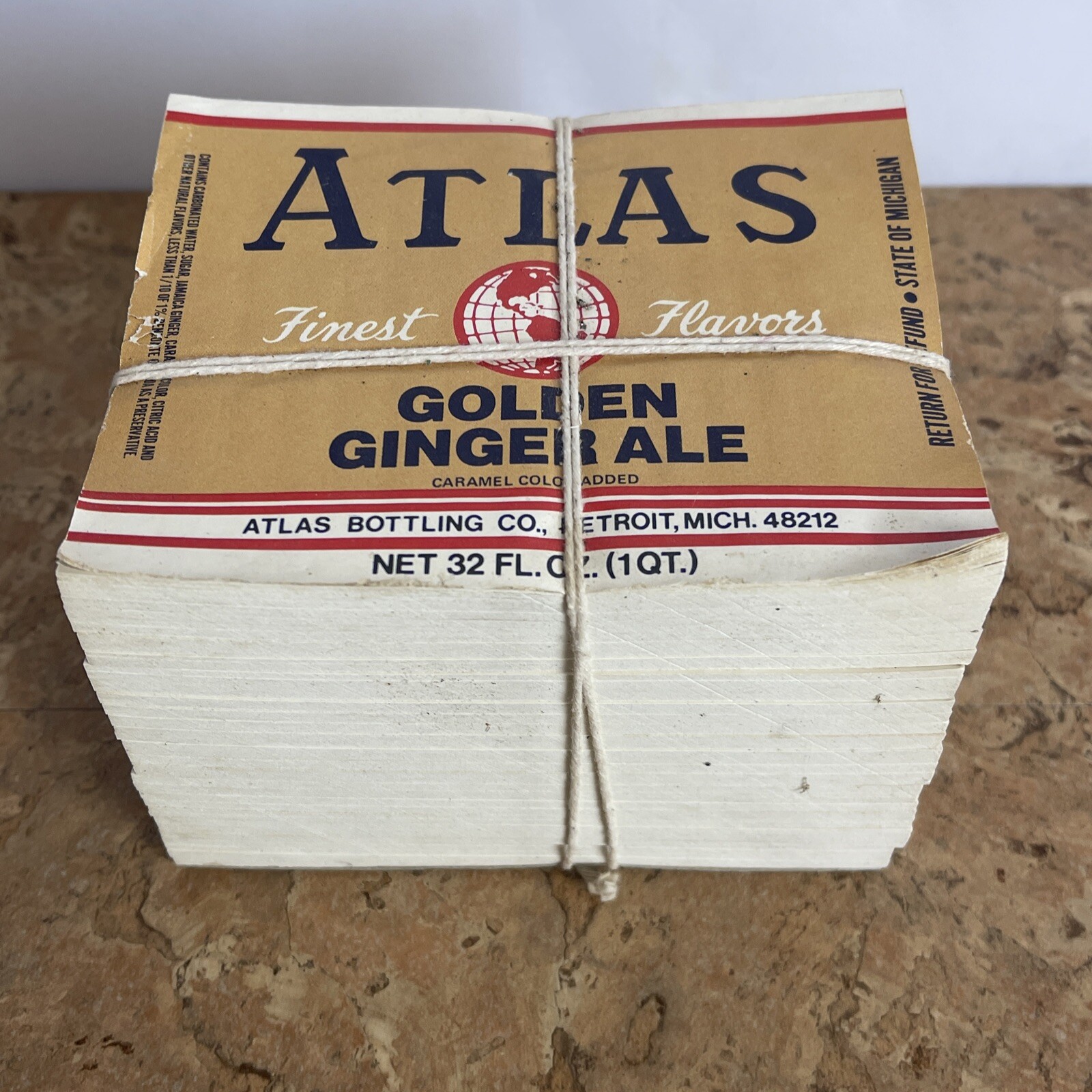 Wholesale Lot 1000 Vintage 1QT Golden Ginger Ale Soda Labels Atlas Bottling JD Wholesale Lot 1000 Vintage 1QT Golden Ginger Ale Soda Labels Atlas Bottling JD