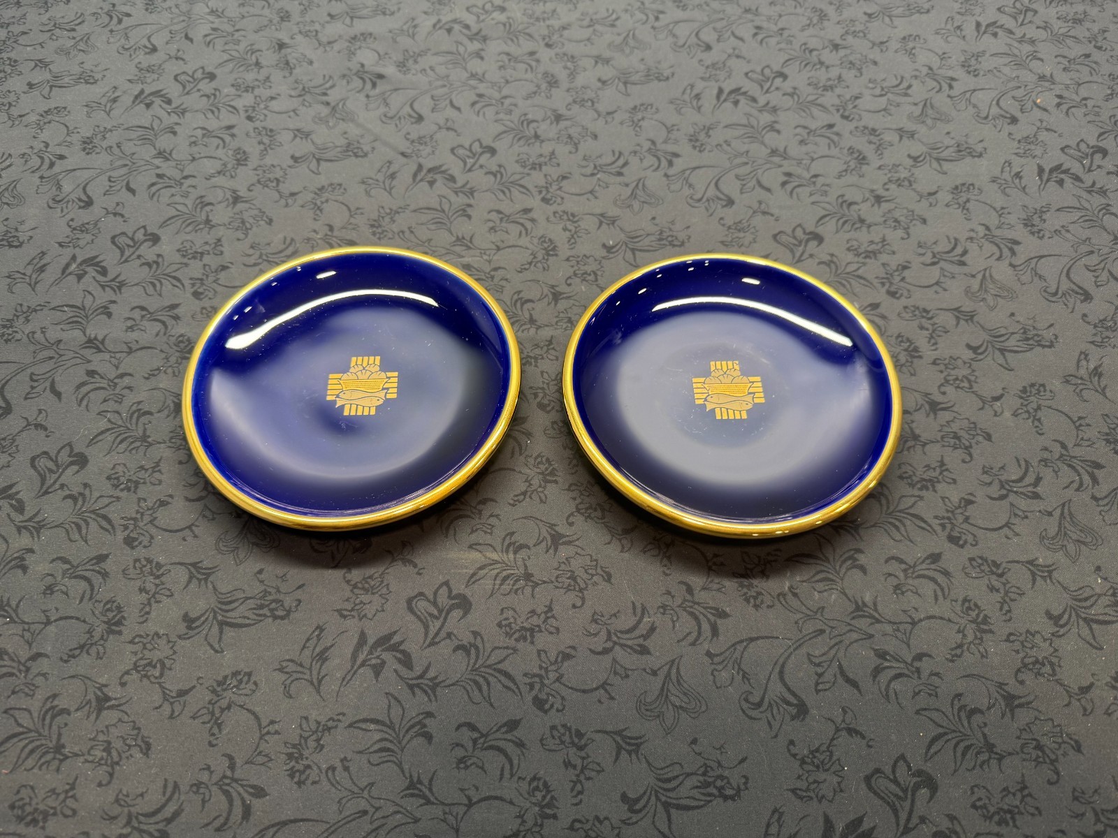 Pair of Slabbinck Ceramic Patens - Cobalt Blue & 12% Gold Trim Liturgical Set Pair of Slabbinck Ceramic Patens - Cobalt Blue & 12% Gold Trim Liturgical Set
