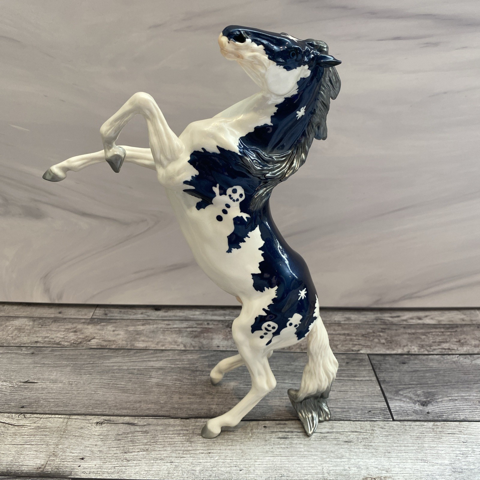 Breyer Classic Neva - 2022 Holiday Decorator Web Special Snowman Rearing Mustang Breyer Classic Neva - 2022 Holiday Decorator Web Special Snowman Rearing Mustang