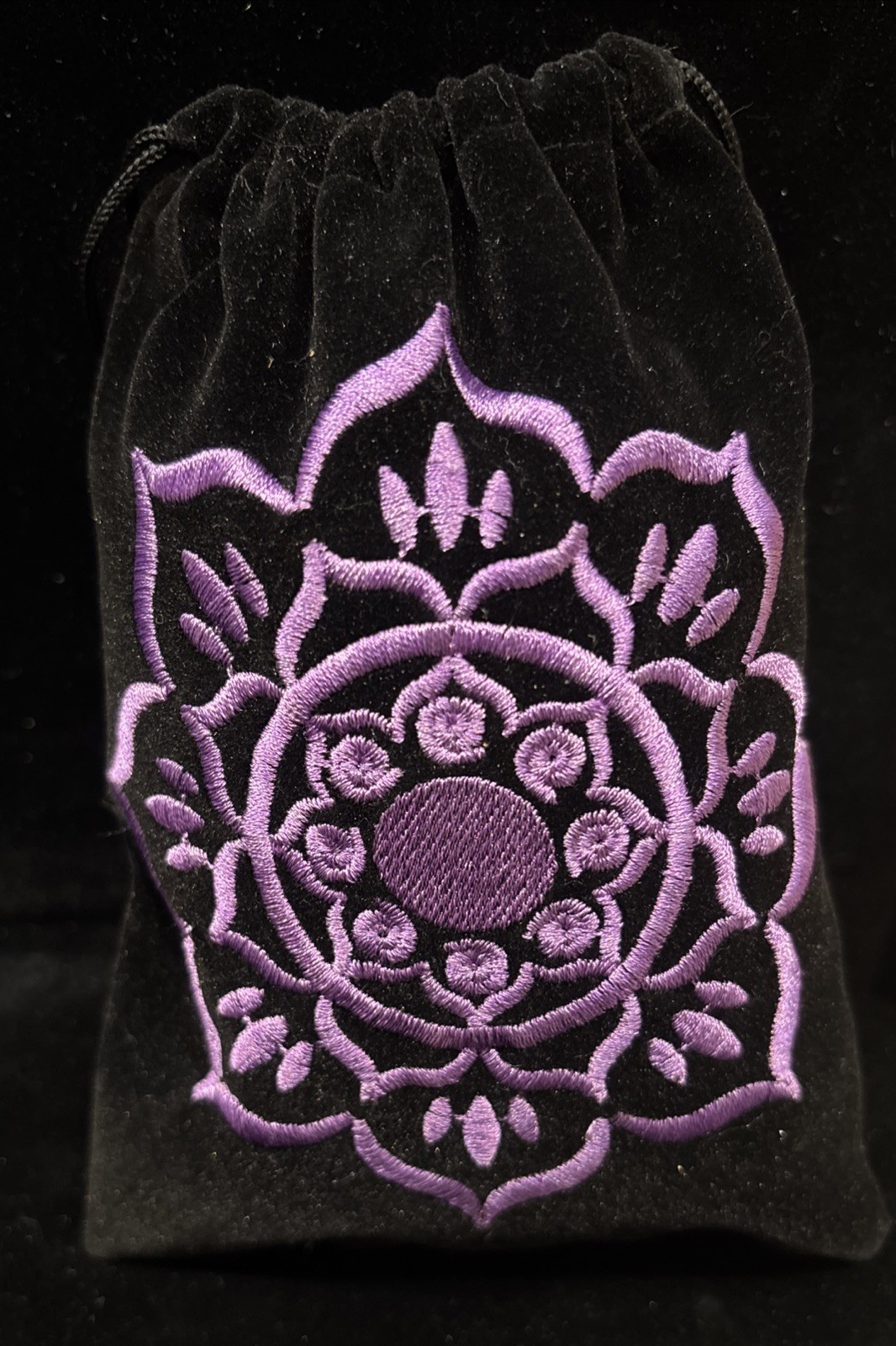 NEW Embroidered Lotus Bag 5x7 NEW Embroidered Lotus Bag 5x7