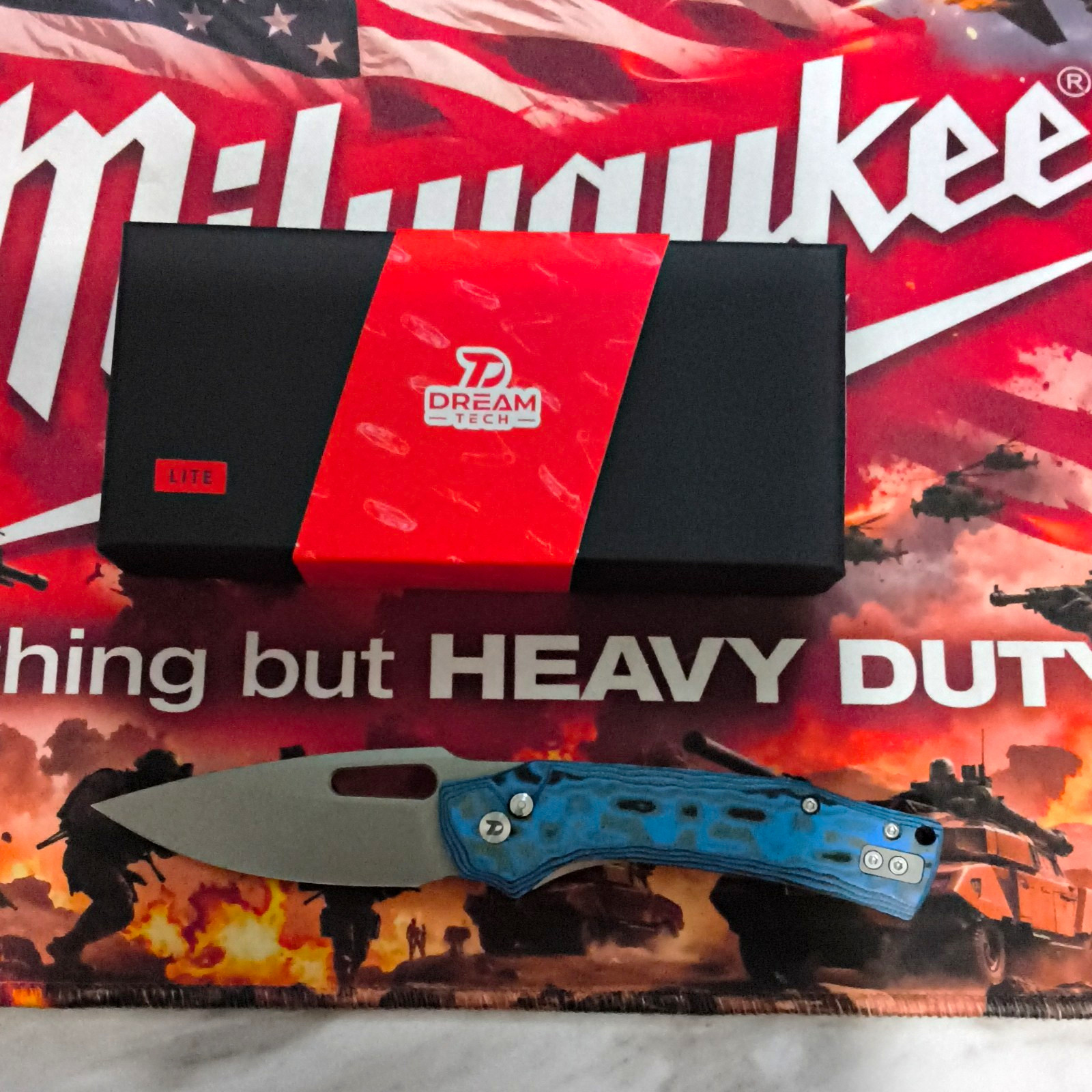 Dream Tech LITE D4542MBL Pocketknife Manual Liner Drop Point Plain SS Alum Blue Dream Tech LITE D4542MBL Pocketknife Manual Liner Drop Point Plain SS Alum Blue