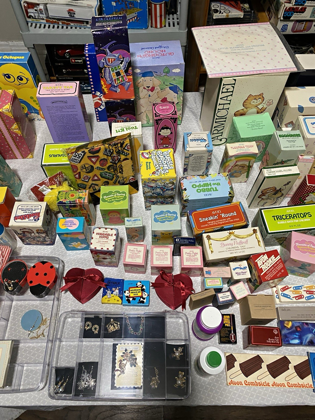 Avon Mixed vintage Collectible Gift Lot - Kids Soaps, Toys & Jewelry Assortment Avon Mixed vintage Collectible Gift Lot - Kids Soaps, Toys & Jewelry Assortment