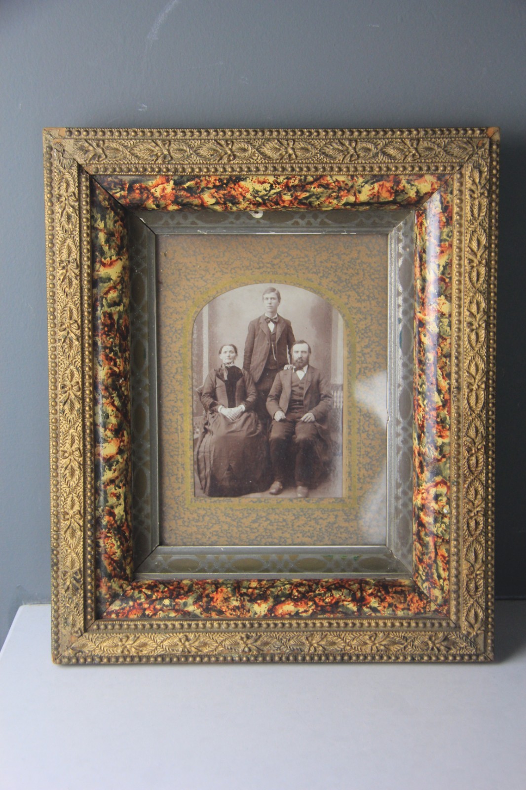 Antique Victorian Era Brown Gold Ornate Deep Well Frame w/ a Family Photo Antique Victorian Era Brown Gold Ornate Deep Well Frame w/ a Family Photo