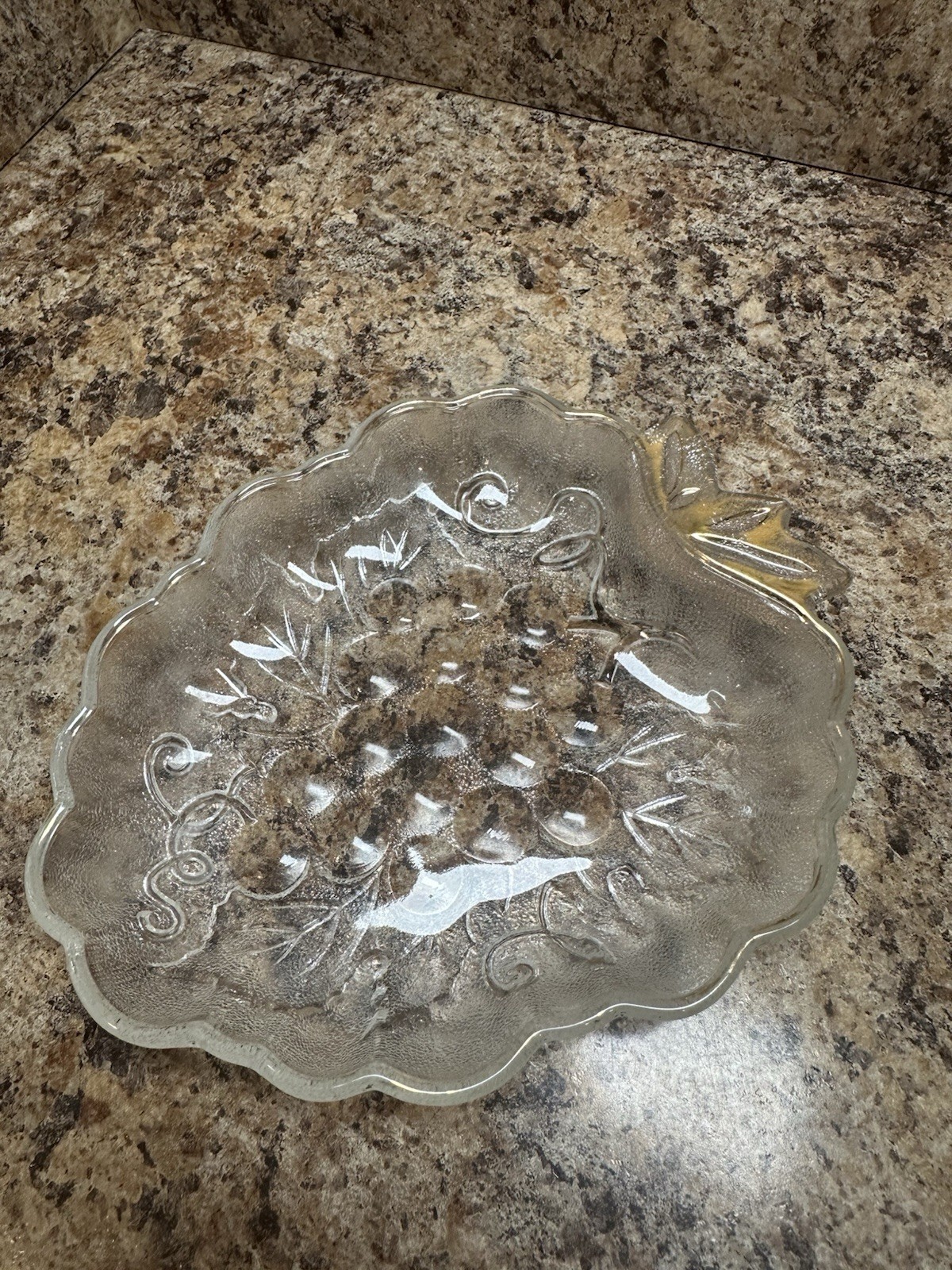 Vintage Grape Bunch Glass Server 