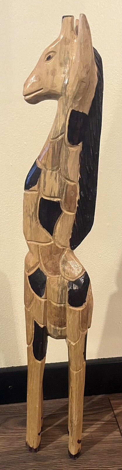 Vintage Hand Carved Wood Giraffe Statue 29 Inch Tall African Safari Decor Vintage Hand Carved Wood Giraffe Statue 29 Inch Tall African Safari Decor