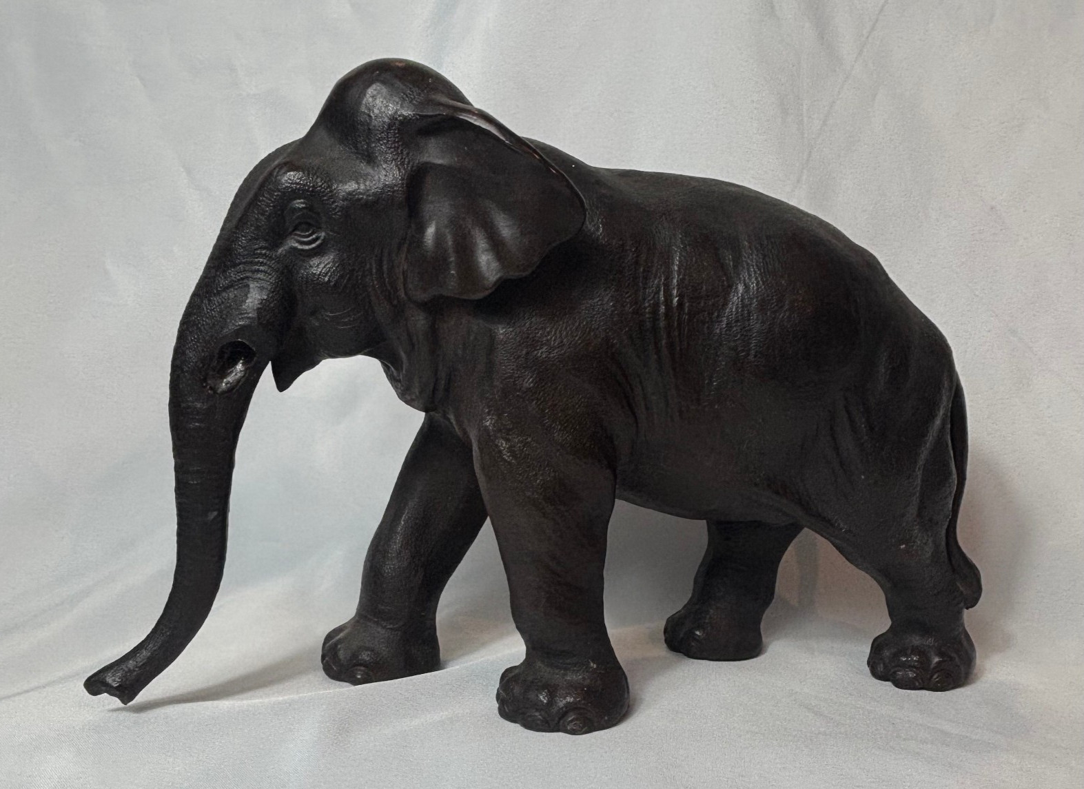 Vtg Bronze Elephant Statue Figure Trunk Down 8 Vtg Bronze Elephant Statue Figure Trunk Down 8