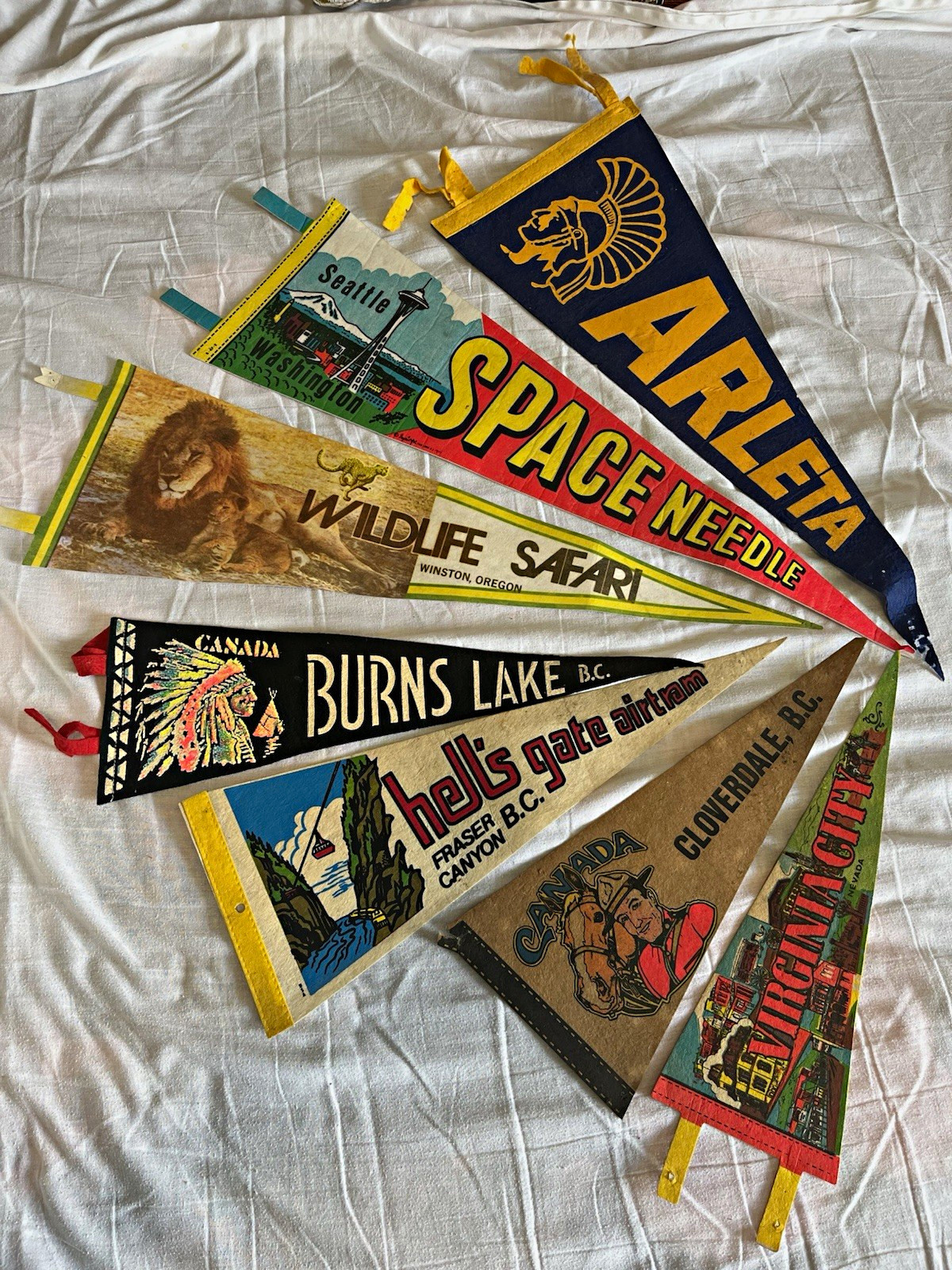 Vintage 1948? Felt Mini Pennant Lot: Space Needle, Arleta Vintage 1948? Felt Mini Pennant Lot: Space Needle, Arleta