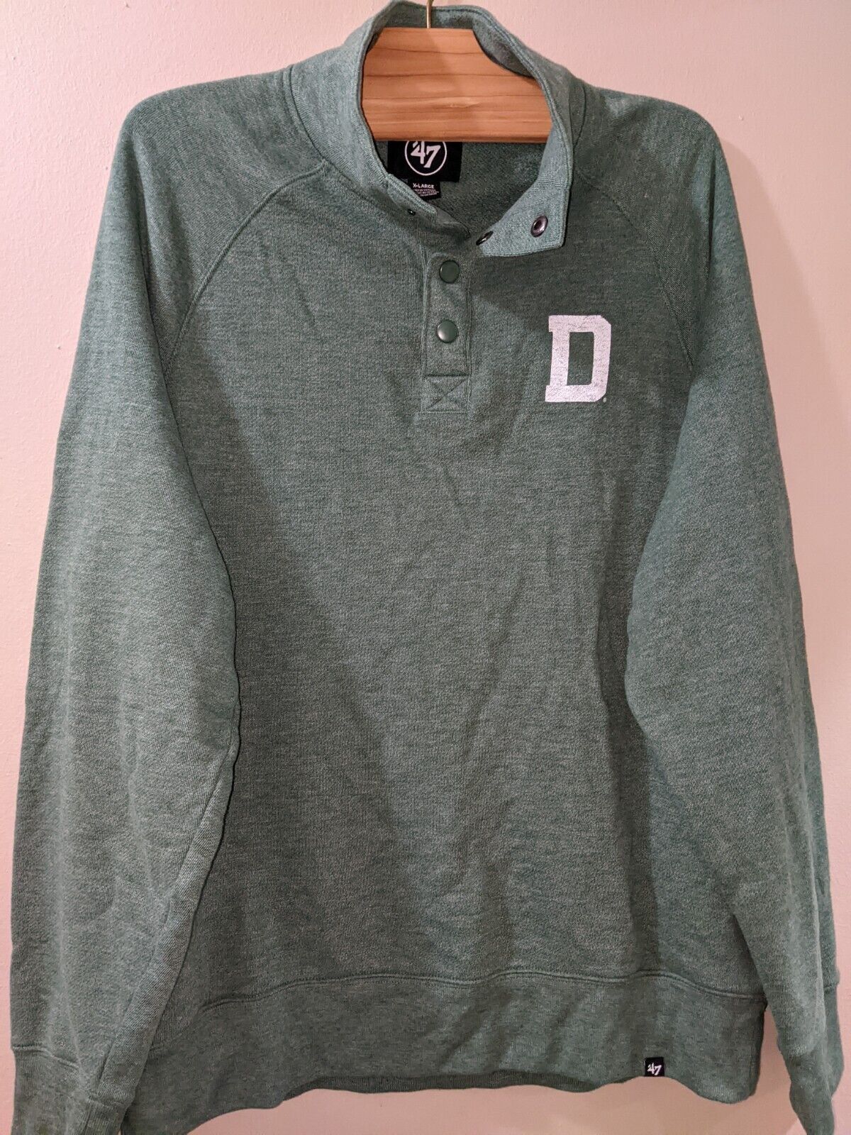 XL~Dartmouth College®️’47 Brand Sweatshirt front button Sweater Green