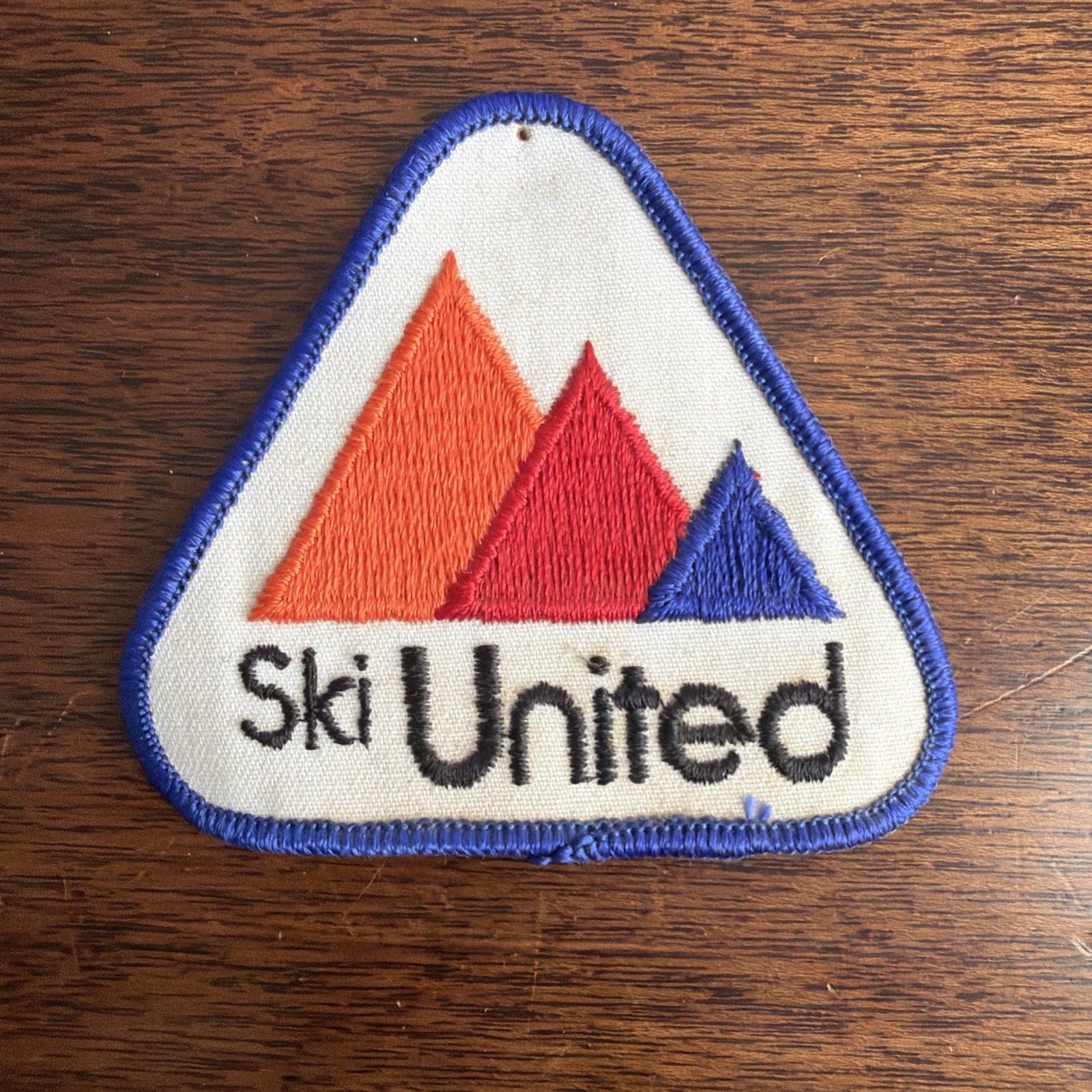 Vintage 70s80s United Airlines Ski United Resort Patch Badge Retro Skiing Club Vintage 70s80s United Airlines Ski United Resort Patch Badge Retro Skiing Club