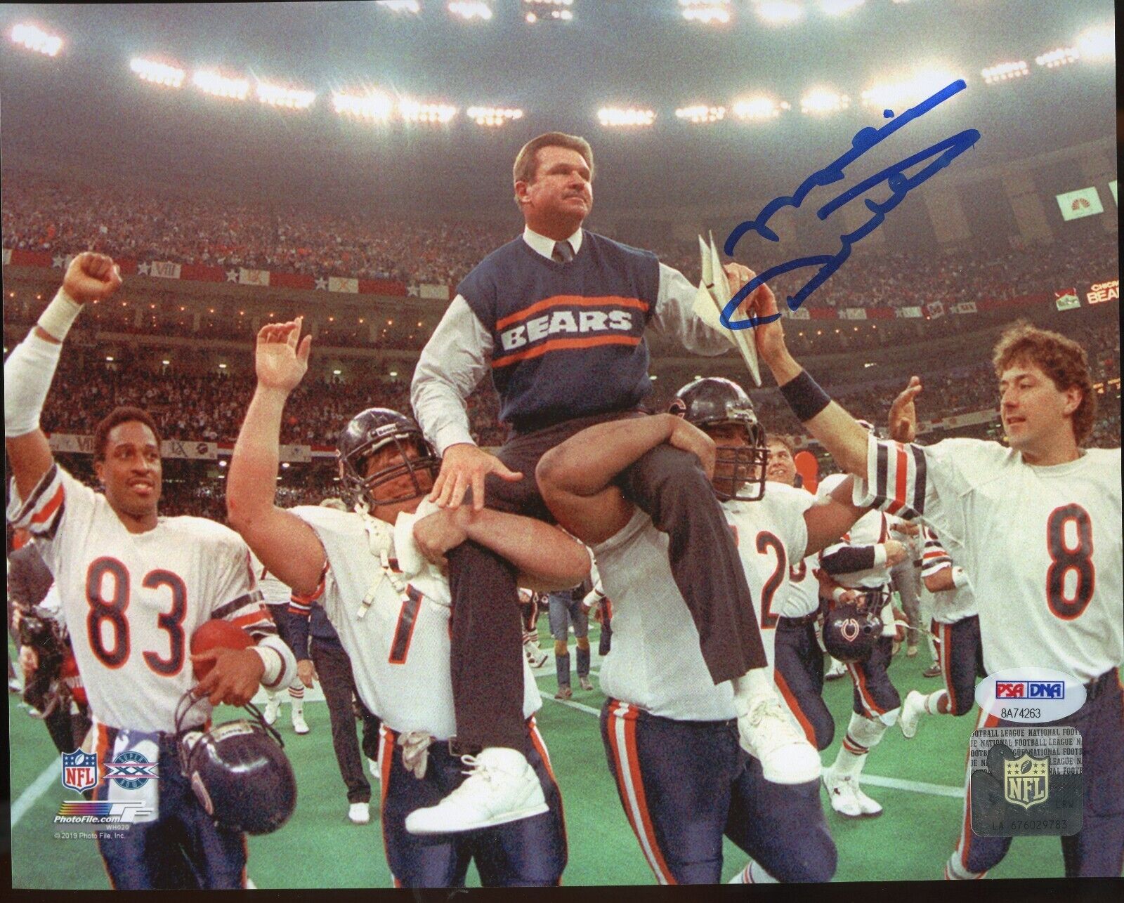 Mike Ditka signed autograph auto 8x10 Photo Football Coach BAS Stickered