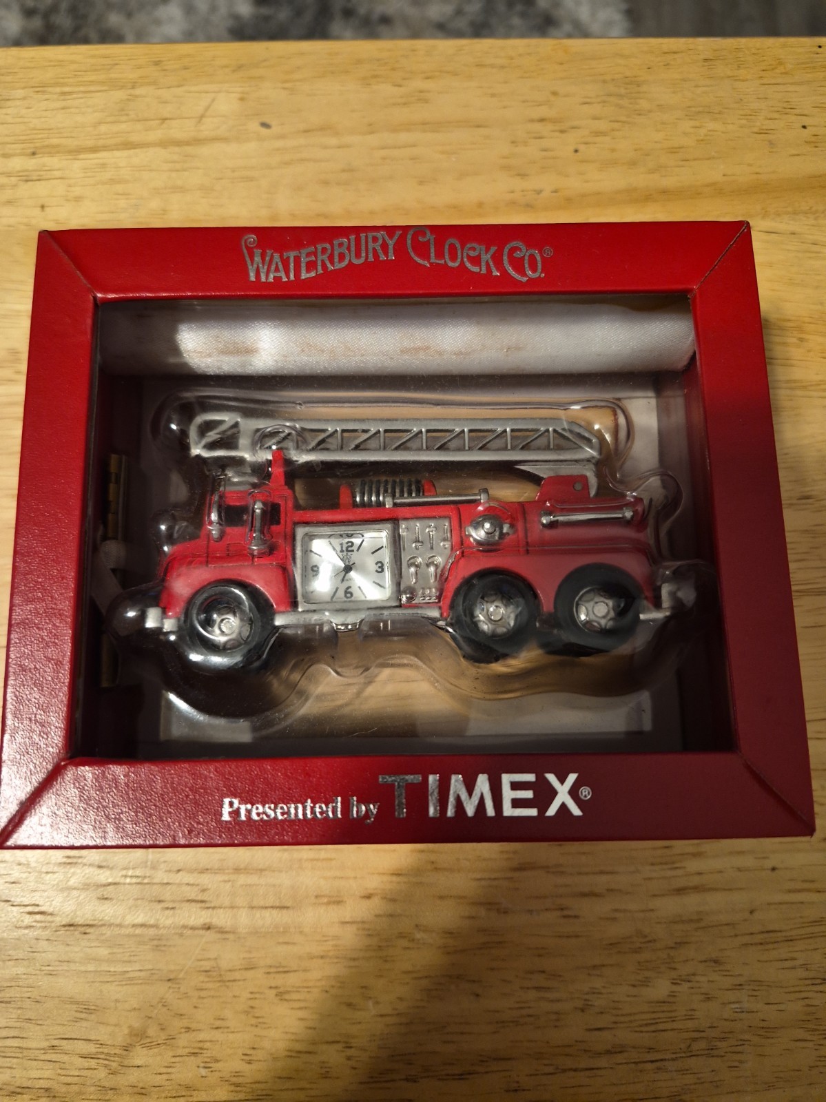 Vintage Timex Miniature Fire Engine Desk Clock Waterbury Clock Co Vintage Timex Miniature Fire Engine Desk Clock Waterbury Clock Co