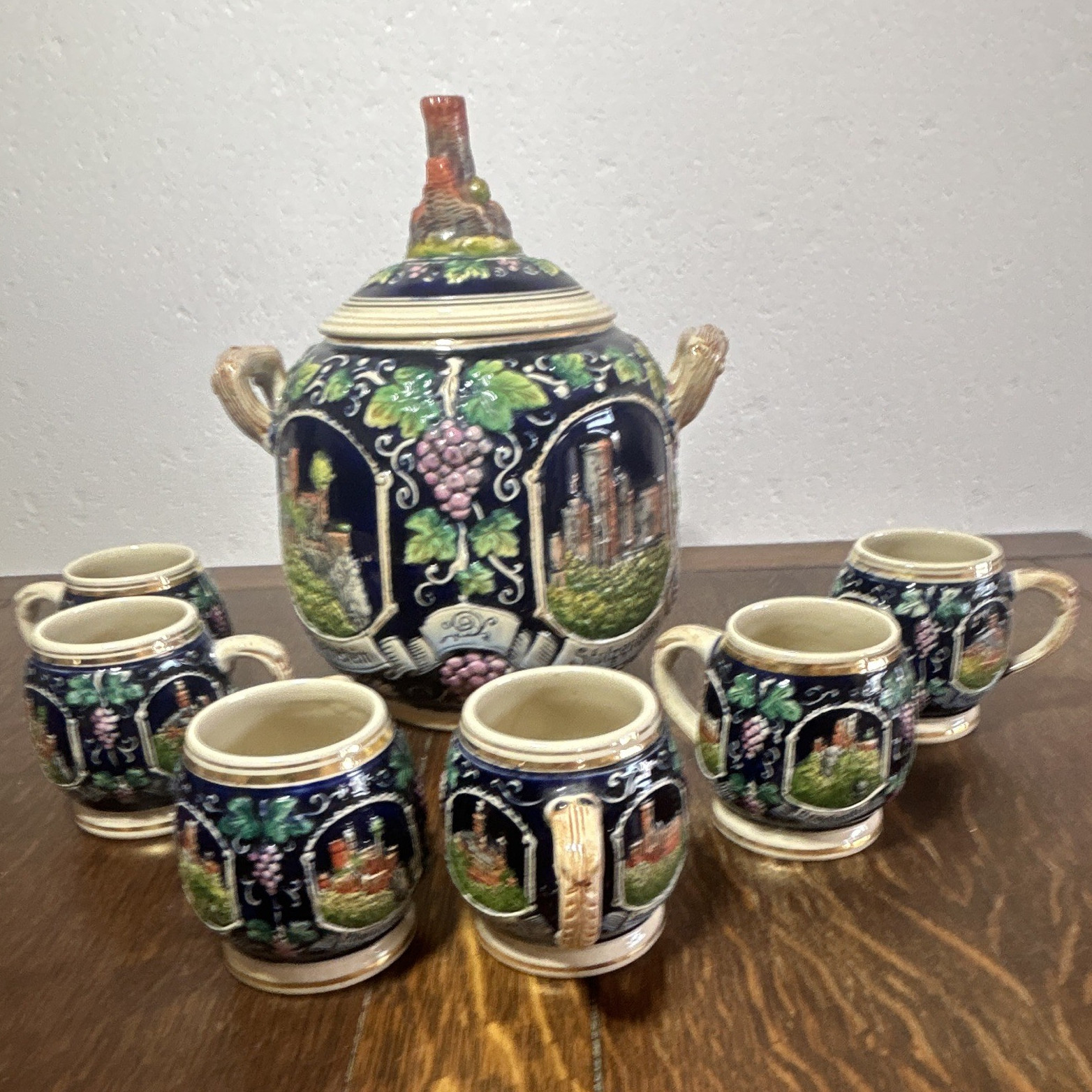 Vtg THEWALT Genuine Old German Castle Stoneware Tureen & 6 Cups Beerstein