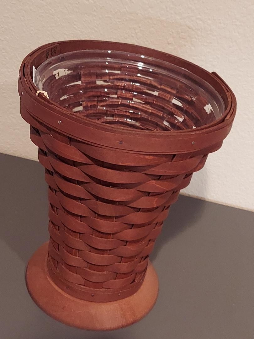 Longaberger RARE Hostess BOUQUET VASE Rich Brown with PROTECTOR 2015 MINT Longaberger RARE Hostess BOUQUET VASE Rich Brown with PROTECTOR 2015 MINT