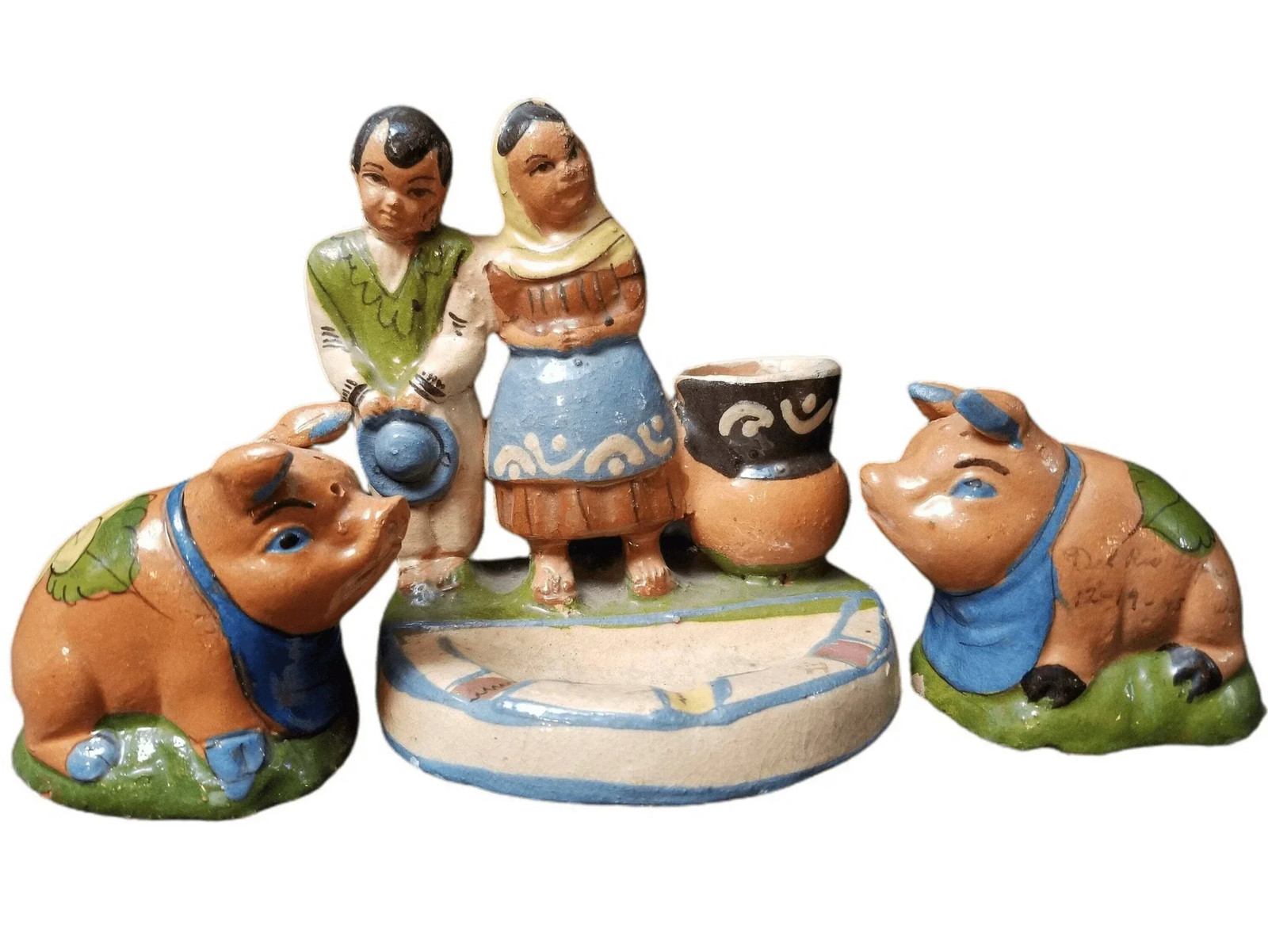 c1940 Tlaquepaque Mexican Folk Pottery Ash Tray and Pig Shakers c1940 Tlaquepaque Mexican Folk Pottery Ash Tray and Pig Shakers