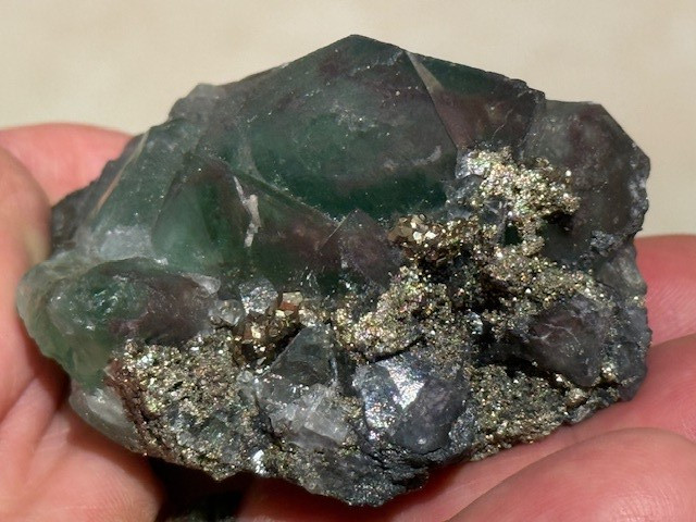 SEE VIDEO :BEAUTIFUL GREEN FLUORITE WITH PYRITE, MILPO MINE ,PERU SEE VIDEO :BEAUTIFUL GREEN FLUORITE WITH PYRITE, MILPO MINE ,PERU