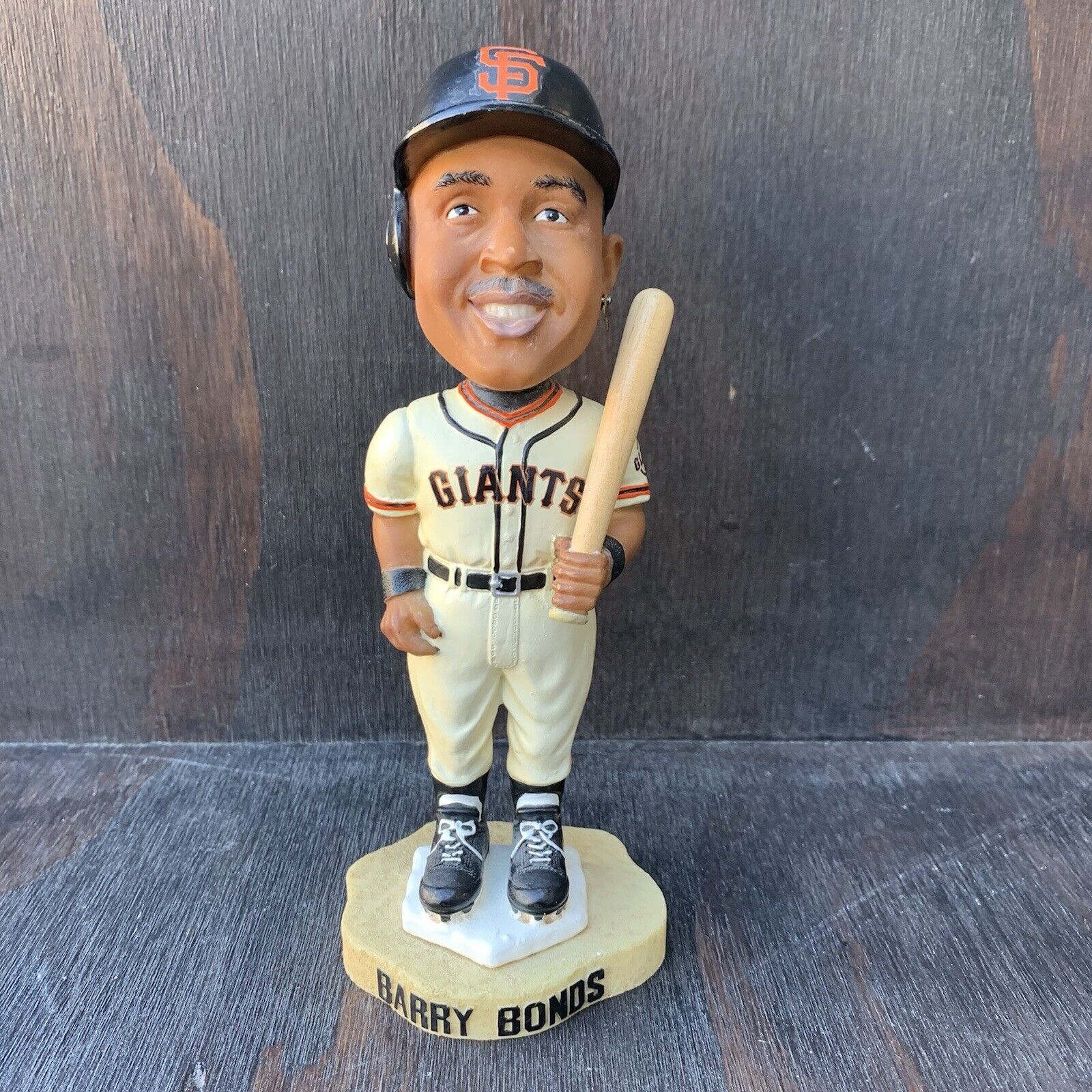 Forever Collectibles Barry Bonds Legends of the Diamond Bobblehead Limited