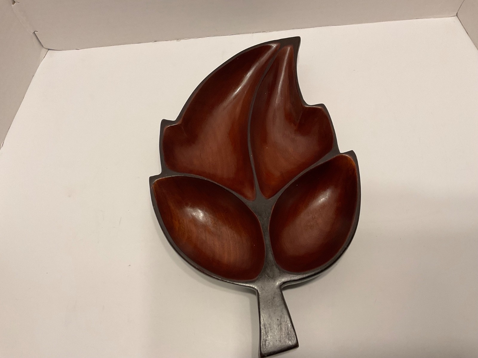Vintage Mid Century Handcarved Wooden Leaf Shaped Serving Tray Vintage Mid Century Handcarved Wooden Leaf Shaped Serving Tray