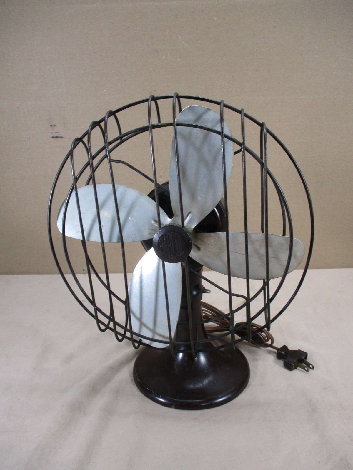 Vintage Industrial Era BARCOL Two Speed Table Fan Bakelite Base Barber Coleman Vintage Industrial Era BARCOL Two Speed Table Fan Bakelite Base Barber Coleman