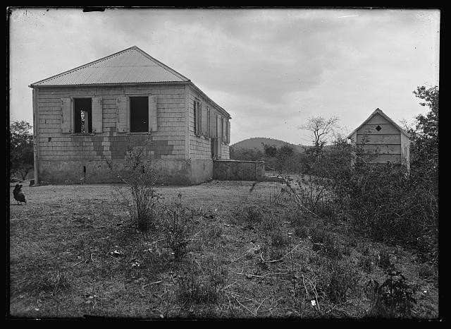 Photo:1917-1919 Rural House Cabin Abandoned Building Landscape