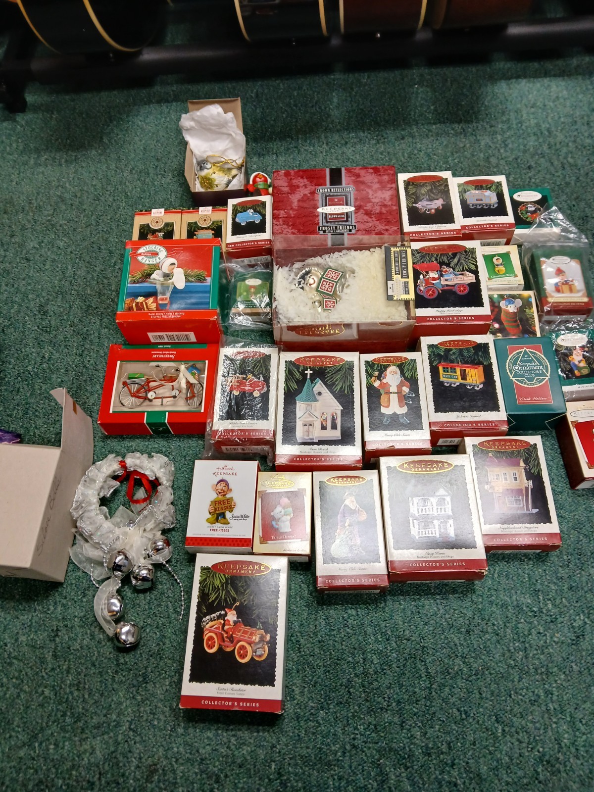 Hallmark Keepsake, etc lot of 31 Christmas Ornaments as-is Hallmark Keepsake, etc lot of 31 Christmas Ornaments as-is