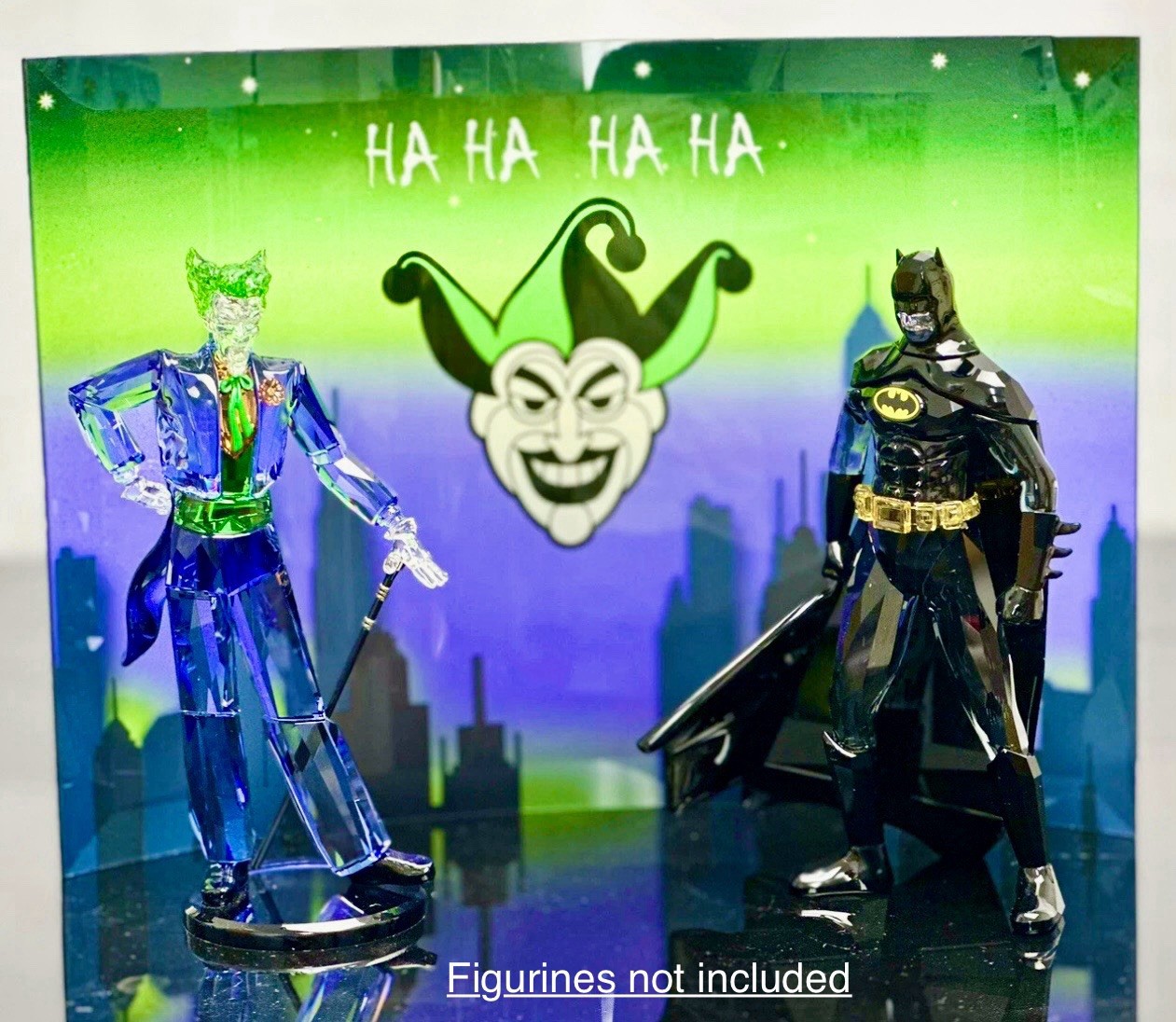 Swarovski Batman joker Crystal Display Read Description Swarovski Batman joker Crystal Display Read Description