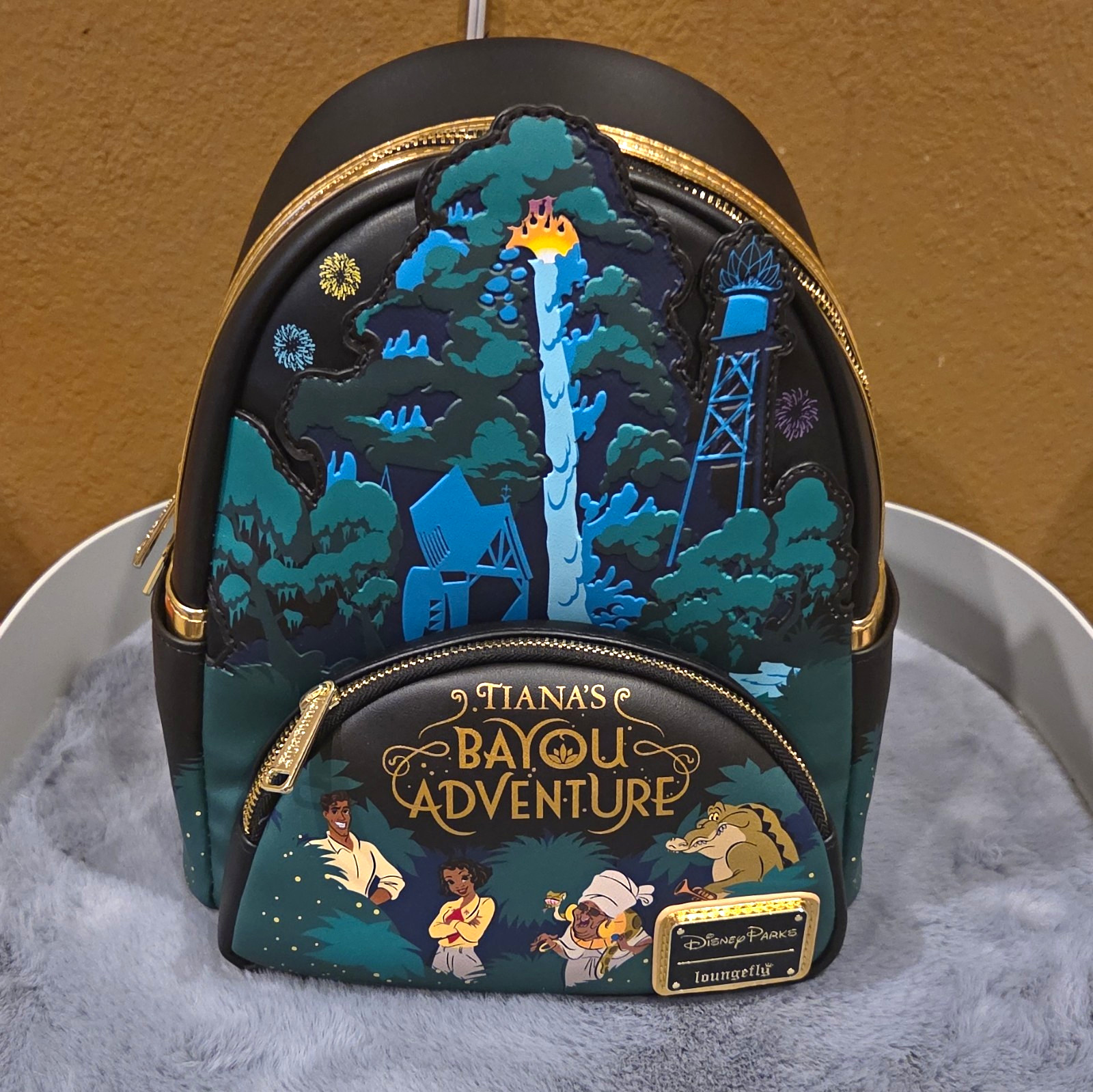 Disney Parks x Loungefly Disney Tiana's Bayou Adventure Mini Backpack Black/Gold Disney Parks x Loungefly Disney Tiana's Bayou Adventure Mini Backpack Black/Gold